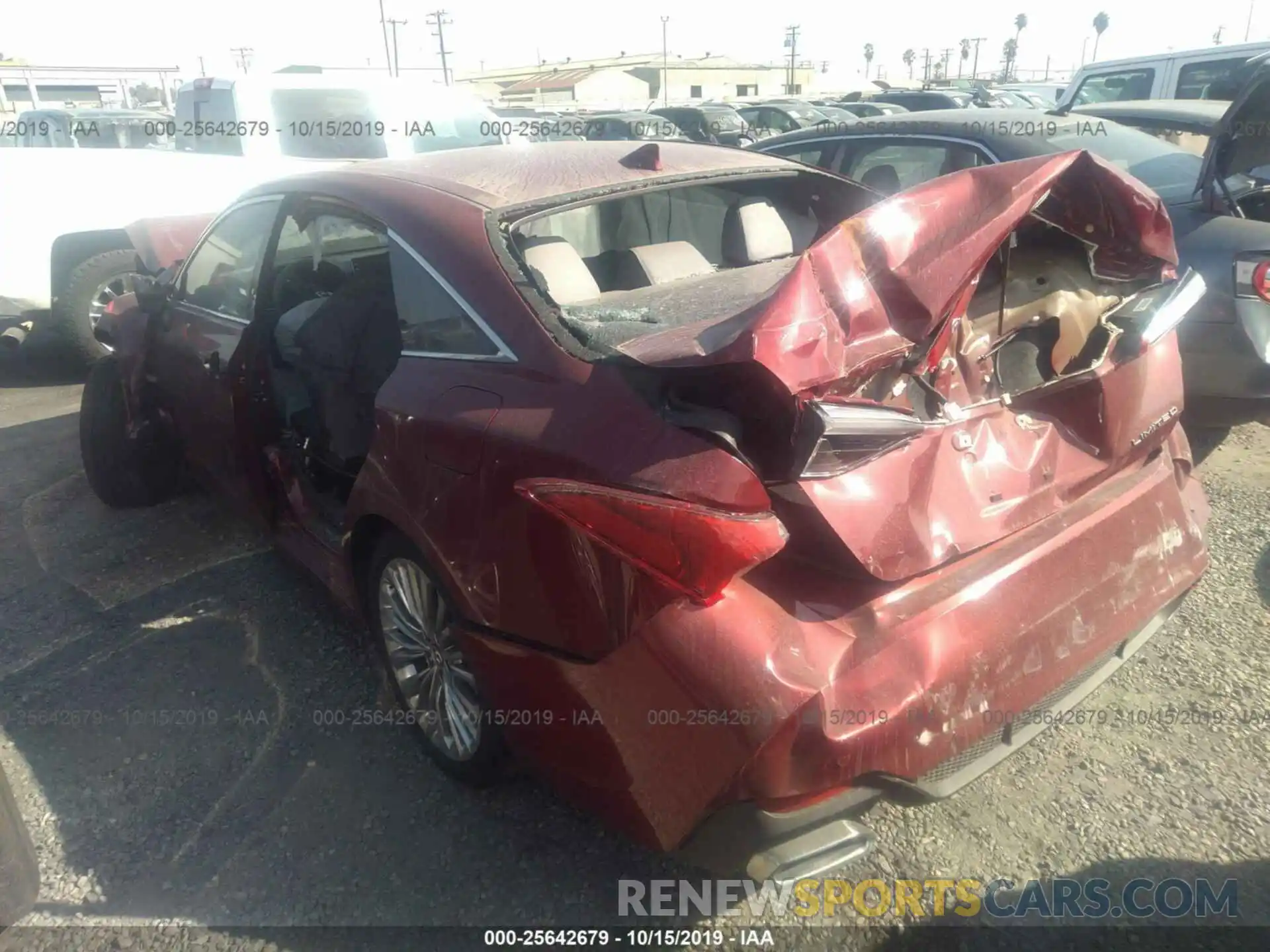 3 Photograph of a damaged car 4T1BZ1FB8KU019786 TOYOTA AVALON 2019