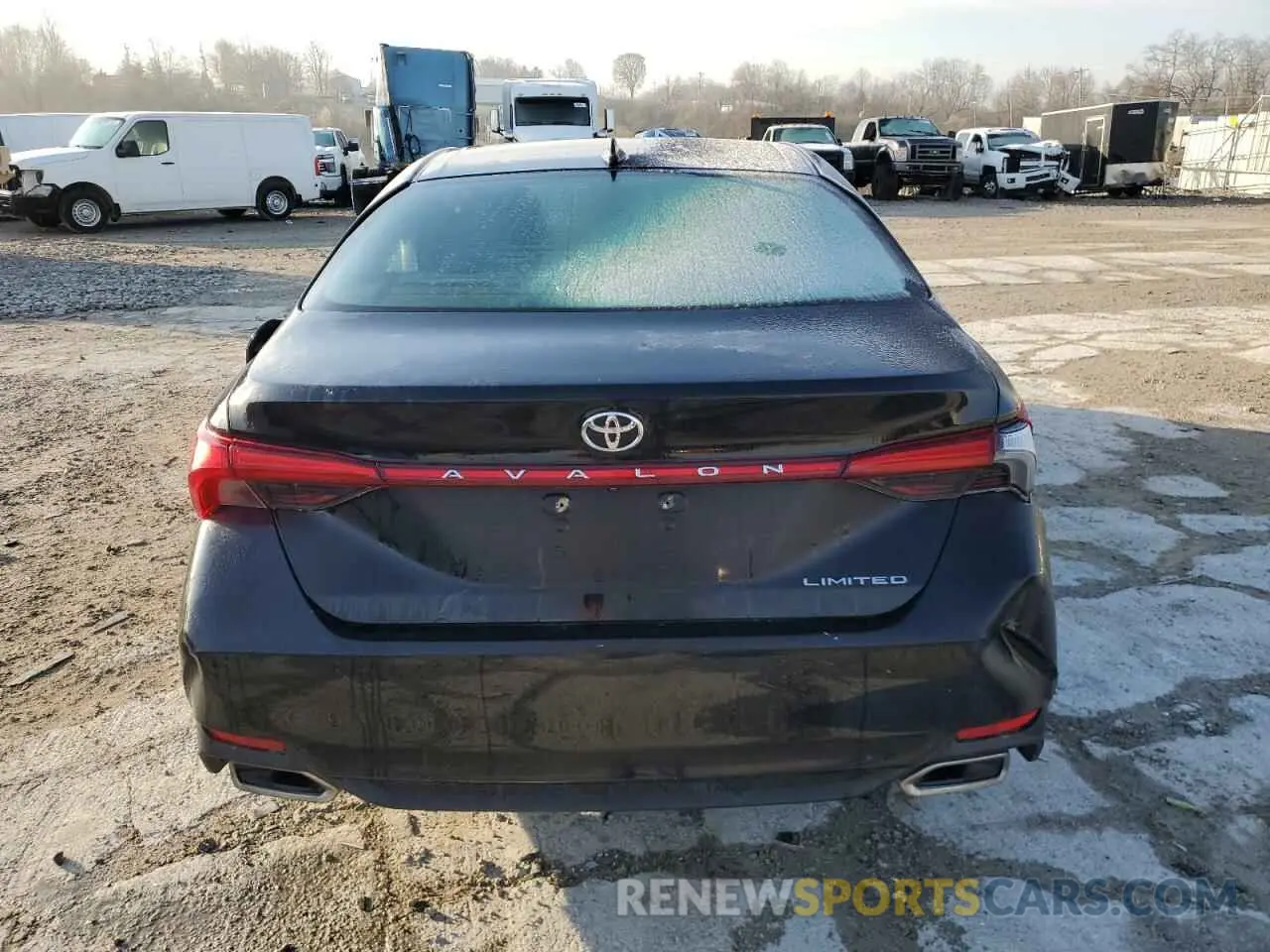 6 Photograph of a damaged car 4T1BZ1FB8KU023868 TOYOTA AVALON 2019