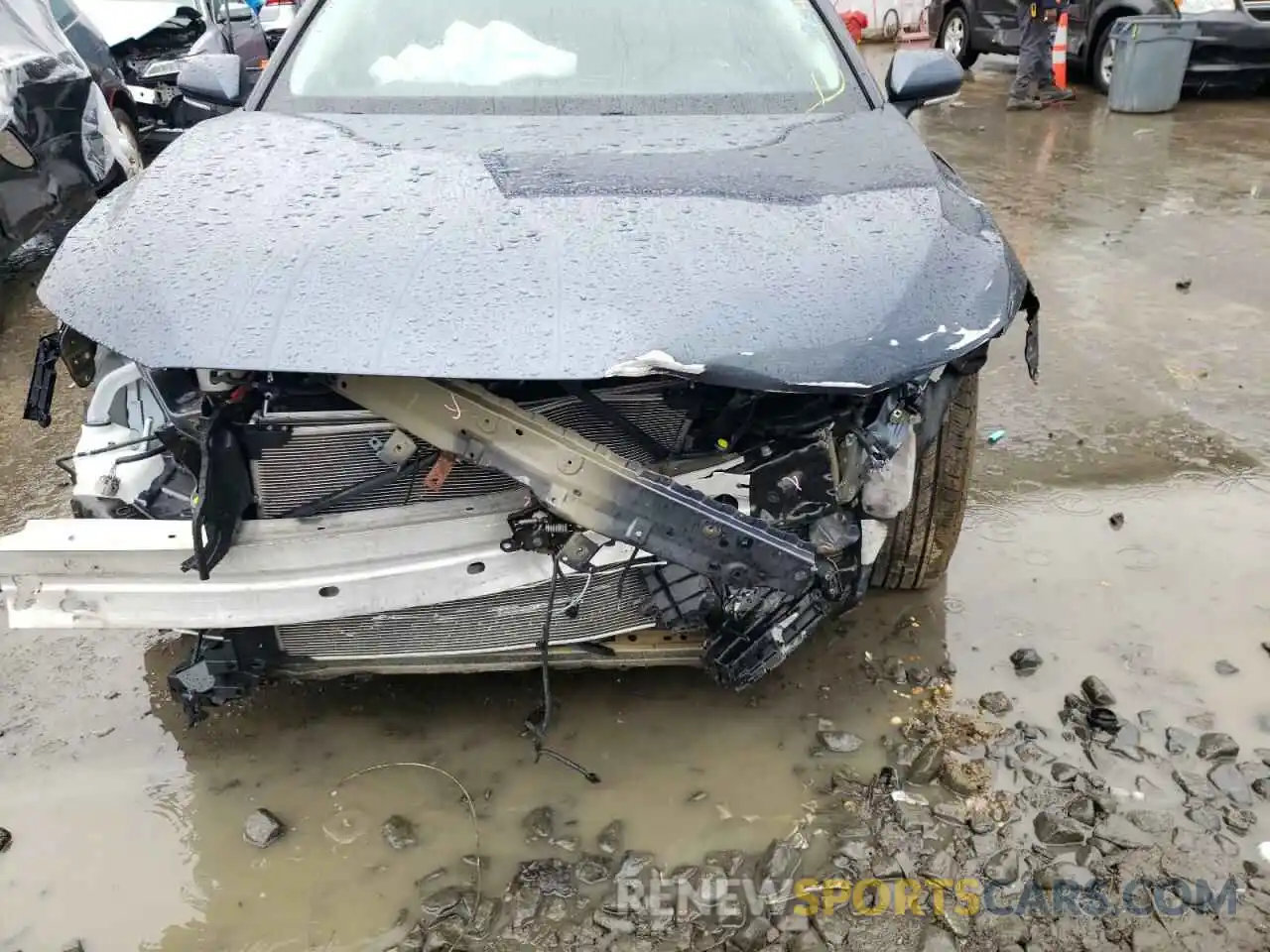 9 Photograph of a damaged car 4T1BZ1FB9KU002673 TOYOTA AVALON 2019