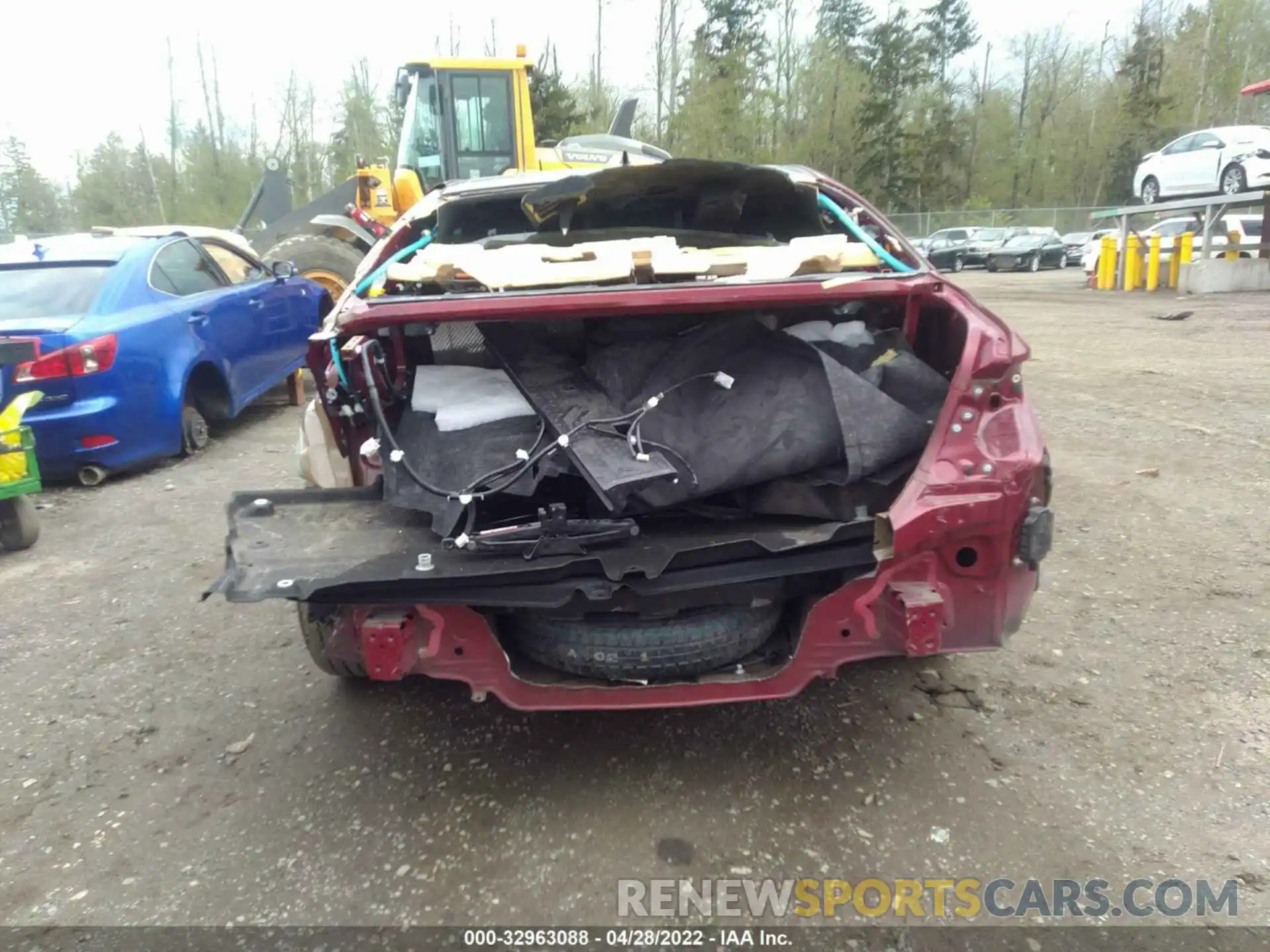 6 Photograph of a damaged car 4T1BZ1FB9KU006691 TOYOTA AVALON 2019