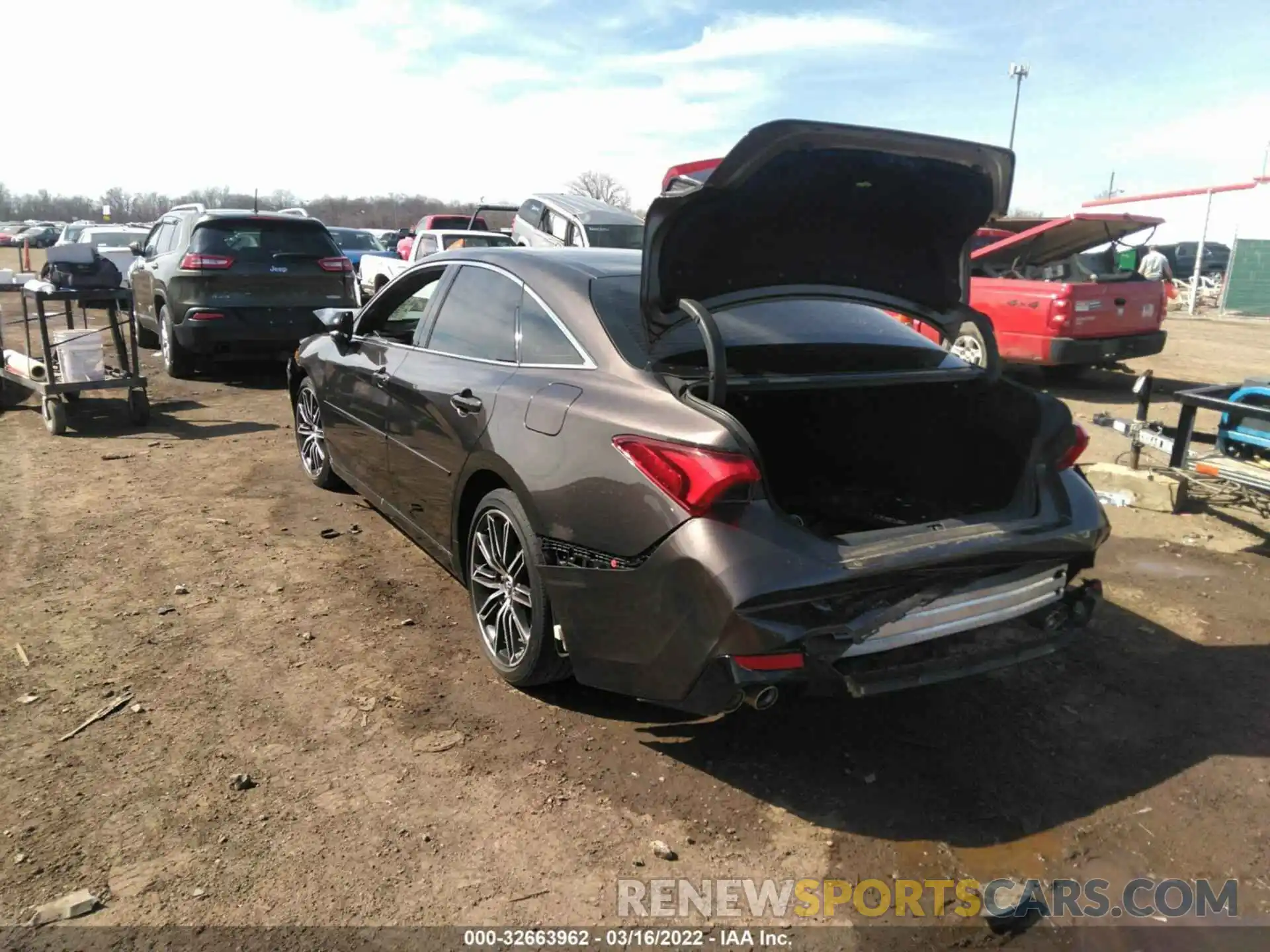 3 Photograph of a damaged car 4T1BZ1FB9KU006710 TOYOTA AVALON 2019