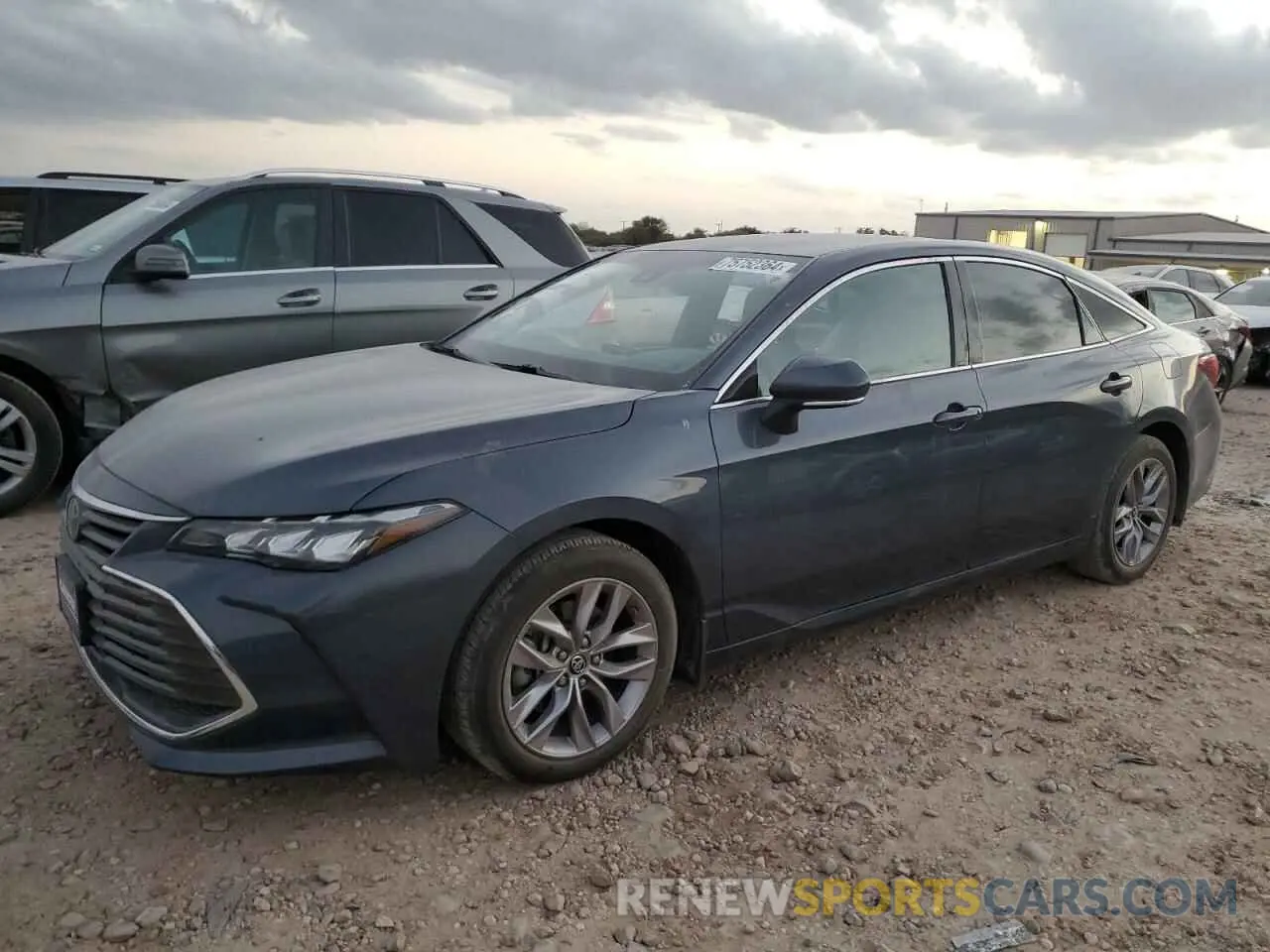 1 Photograph of a damaged car 4T1BZ1FB9KU012216 TOYOTA AVALON 2019