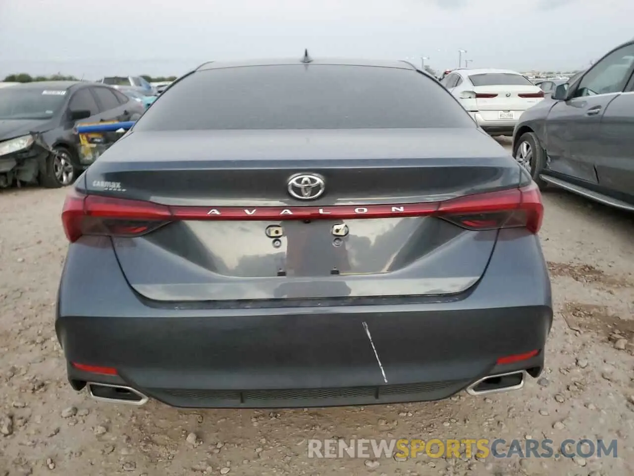 6 Photograph of a damaged car 4T1BZ1FB9KU012216 TOYOTA AVALON 2019