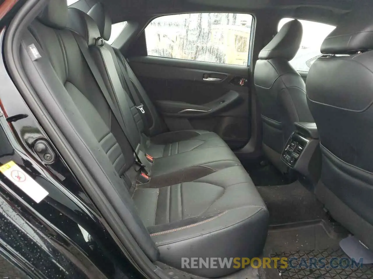 10 Photograph of a damaged car 4T1BZ1FB9KU014080 TOYOTA AVALON 2019