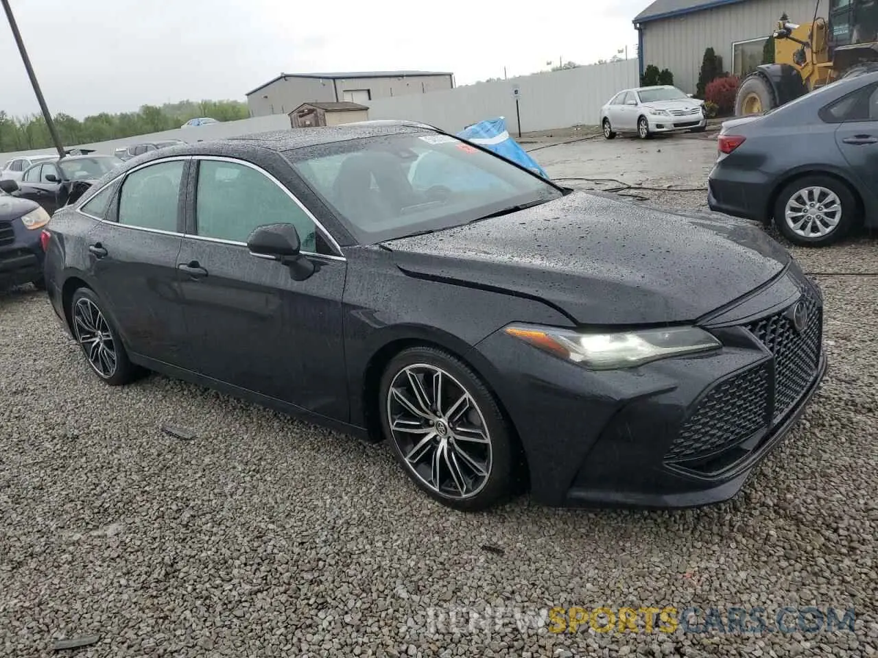 4 Photograph of a damaged car 4T1BZ1FB9KU014080 TOYOTA AVALON 2019