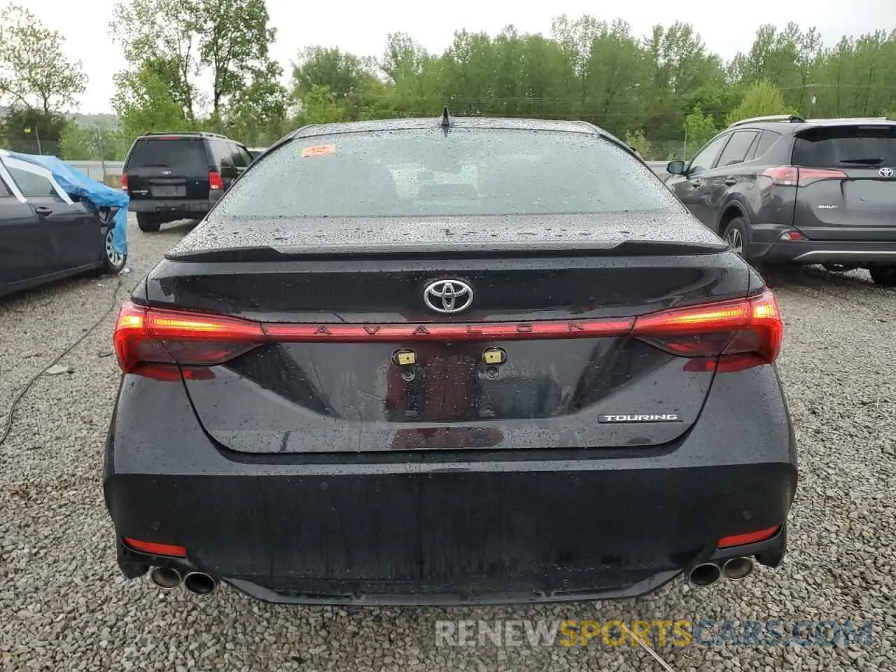 6 Photograph of a damaged car 4T1BZ1FB9KU014080 TOYOTA AVALON 2019