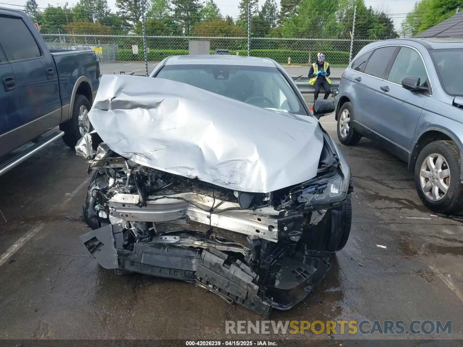 12 Photograph of a damaged car 4T1BZ1FB9KU017819 TOYOTA AVALON 2019