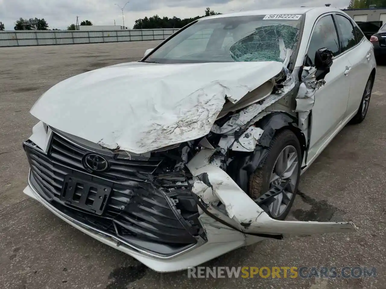 9 Photograph of a damaged car 4T1BZ1FB9KU023961 TOYOTA AVALON 2019