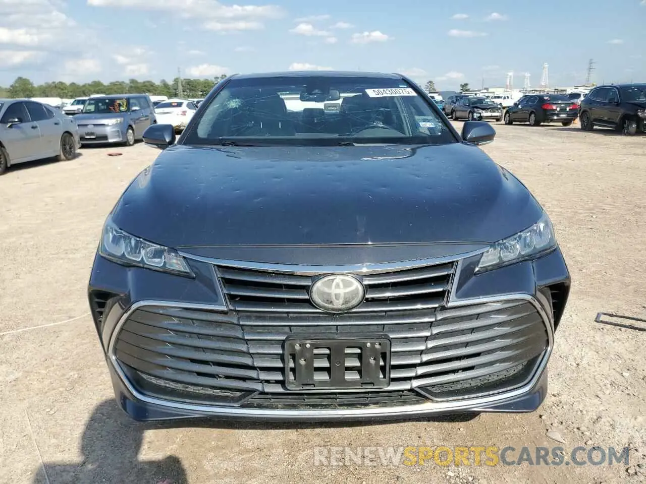 5 Photograph of a damaged car 4T1BZ1FB9KU035799 TOYOTA AVALON 2019
