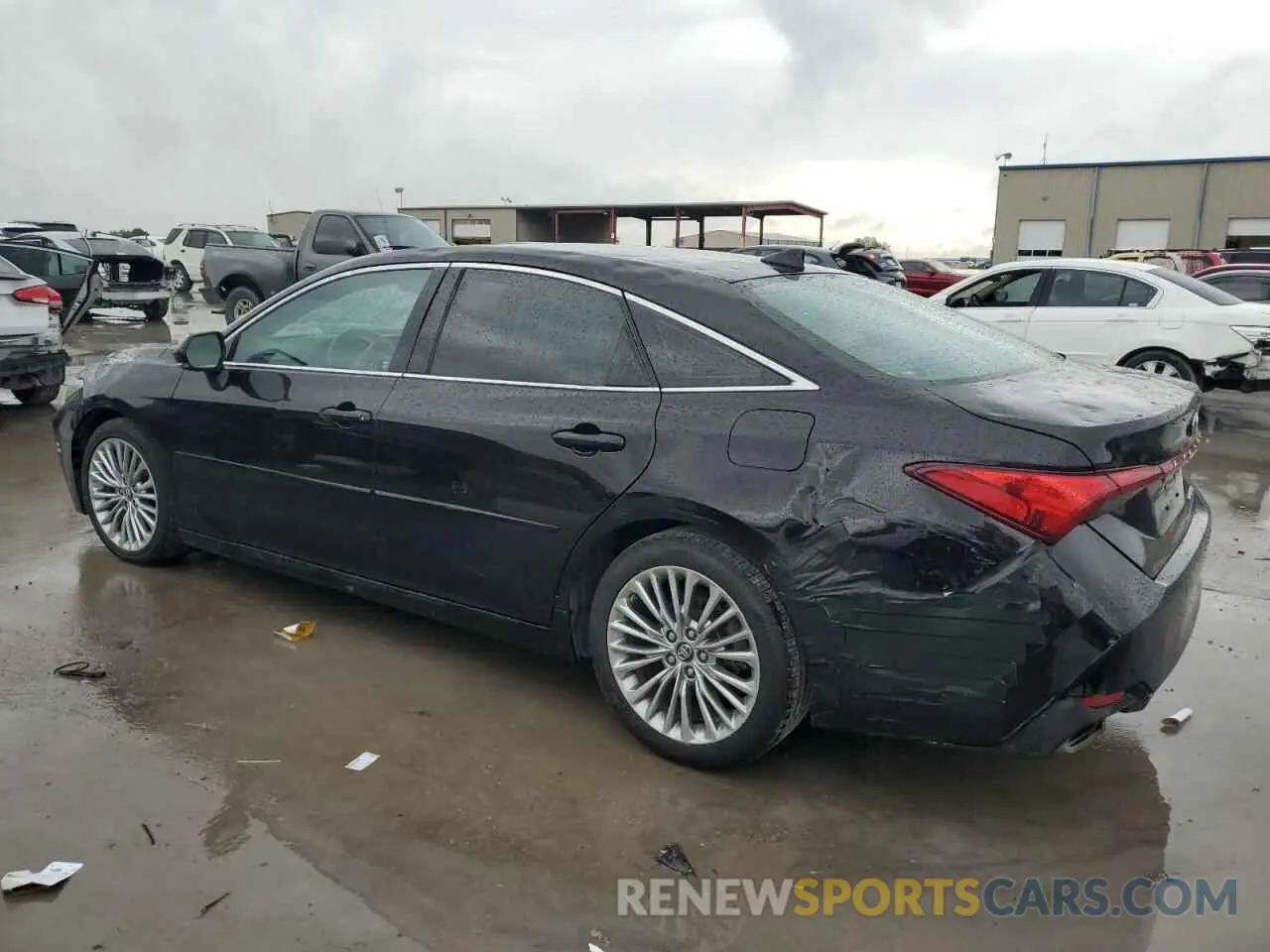 2 Photograph of a damaged car 4T1BZ1FB9KU037004 TOYOTA AVALON 2019