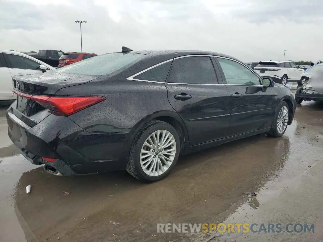 3 Photograph of a damaged car 4T1BZ1FB9KU037004 TOYOTA AVALON 2019