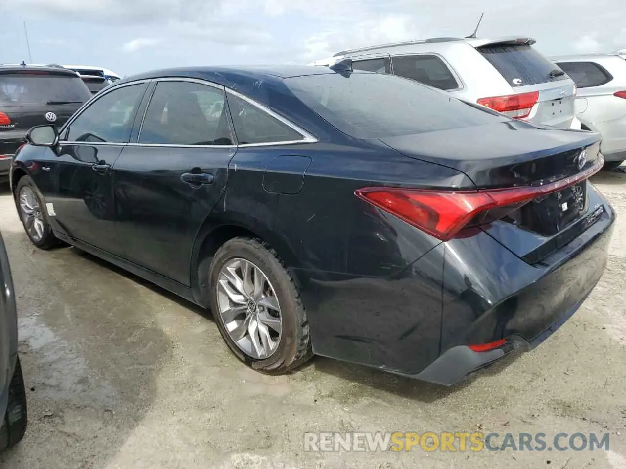 2 Photograph of a damaged car 4T1A21FB4LU018412 TOYOTA AVALON 2020