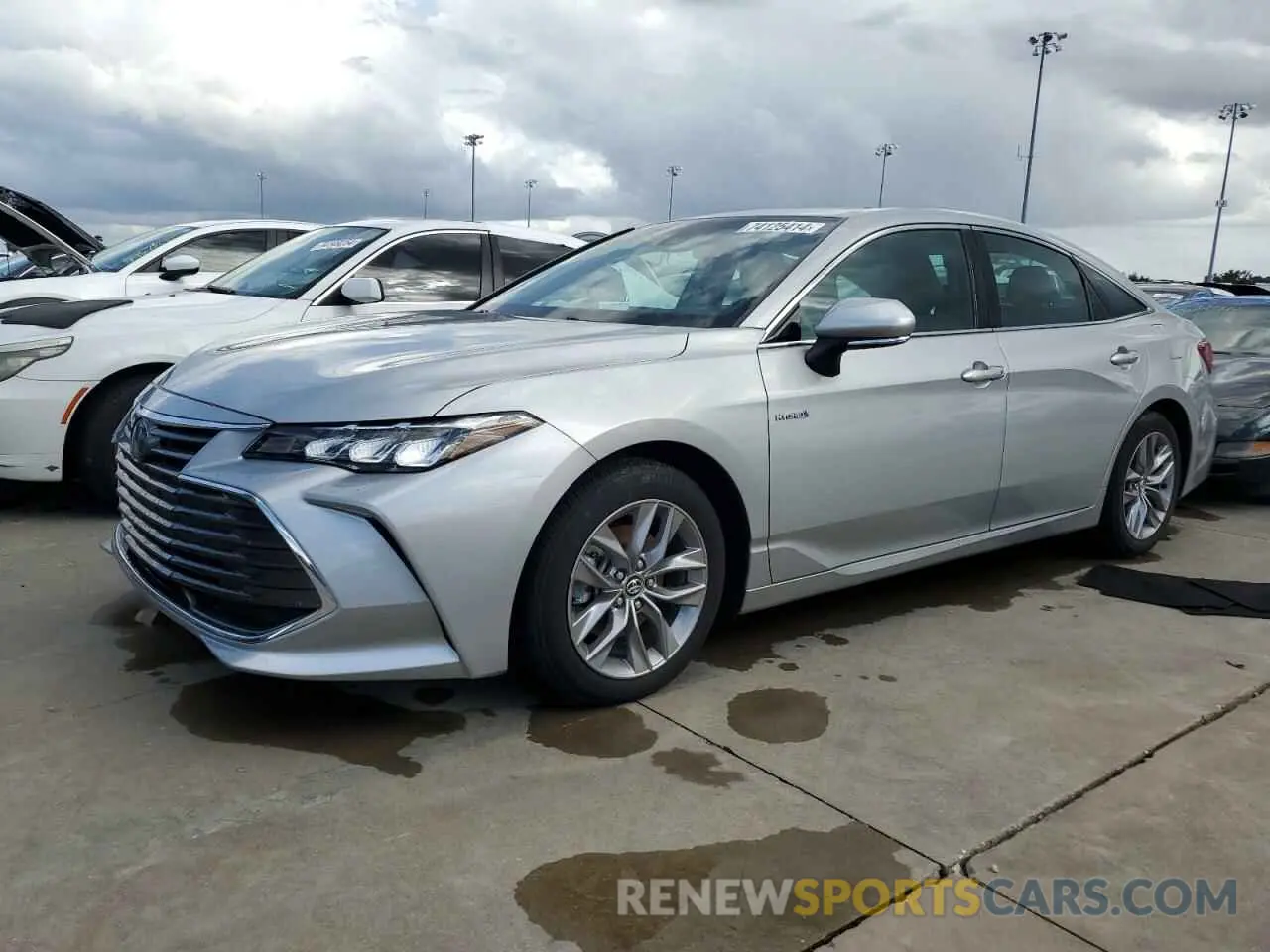 1 Photograph of a damaged car 4T1A21FBXLU016423 TOYOTA AVALON 2020