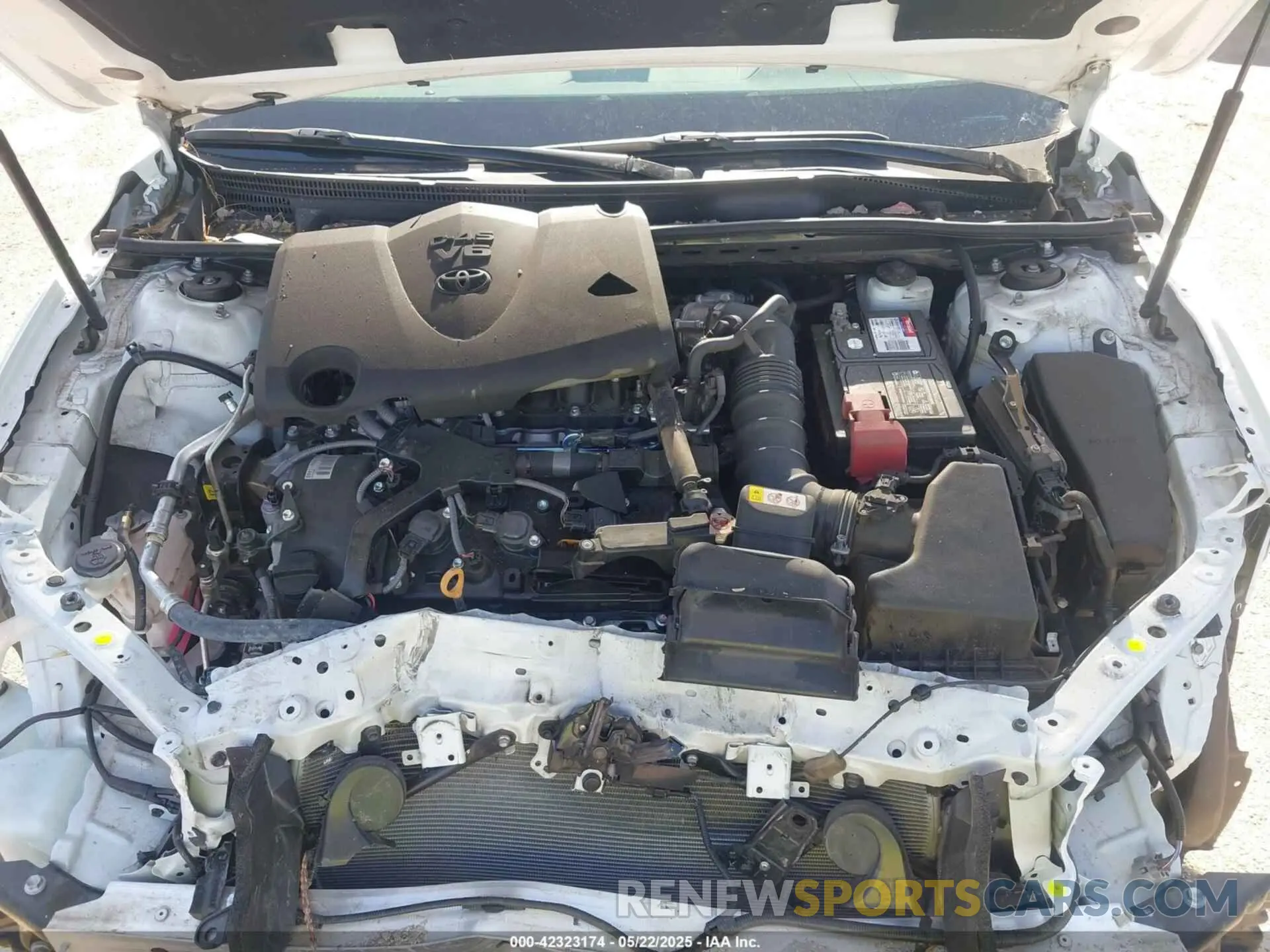 10 Photograph of a damaged car 4T1AZ1FB0LU041391 TOYOTA AVALON 2020