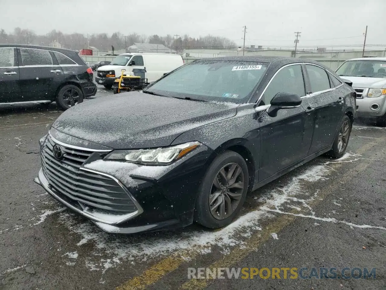 1 Photograph of a damaged car 4T1AZ1FB3LU045211 TOYOTA AVALON 2020