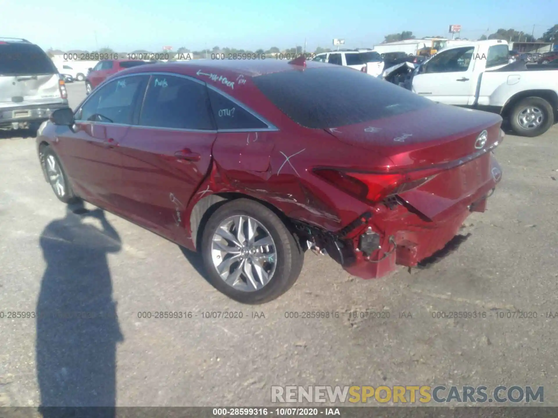 3 Photograph of a damaged car 4T1AZ1FB5LU039619 TOYOTA AVALON 2020