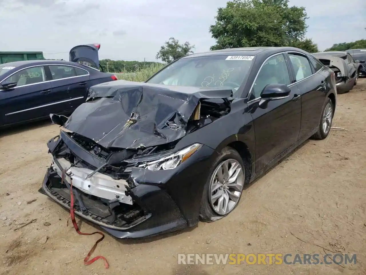 2 Photograph of a damaged car 4T1AZ1FB6LU045882 TOYOTA AVALON 2020