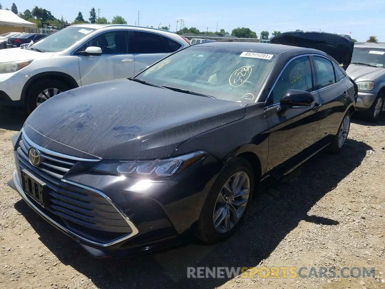 2 Photograph of a damaged car 4T1AZ1FB9LU040899 TOYOTA AVALON 2020