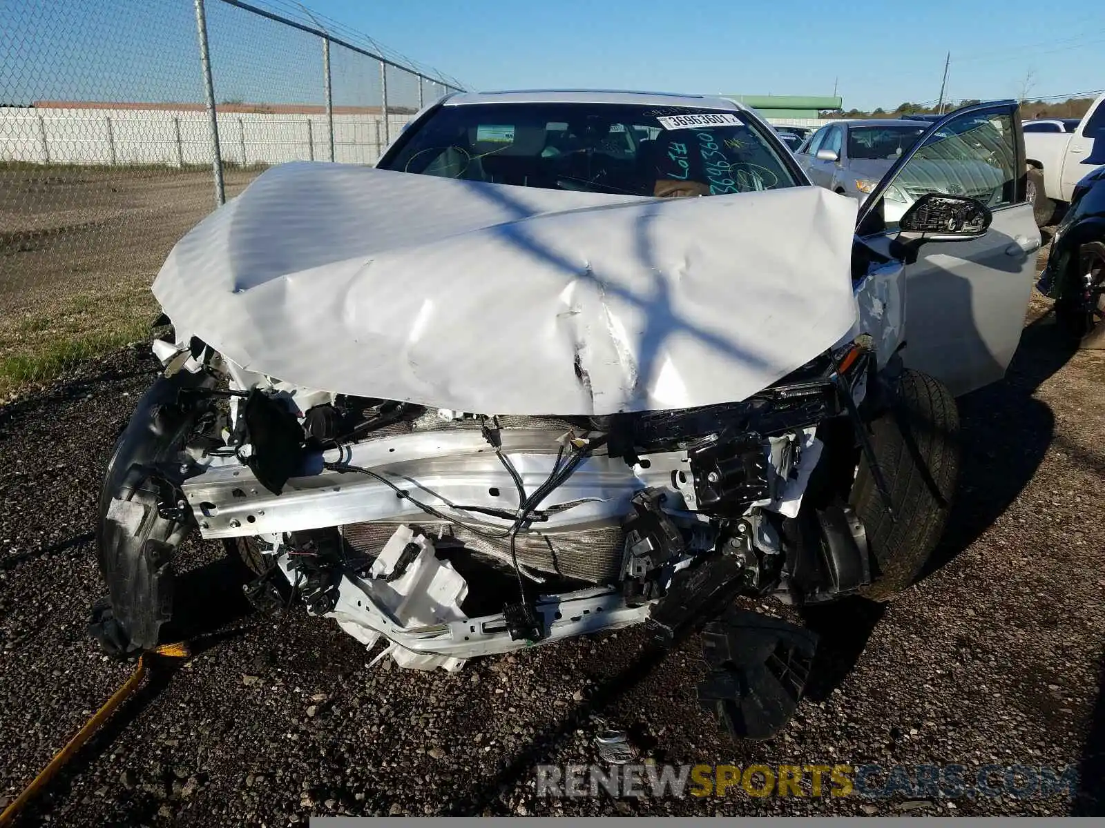 9 Photograph of a damaged car 4T1CZ1FB3LU043452 TOYOTA AVALON 2020