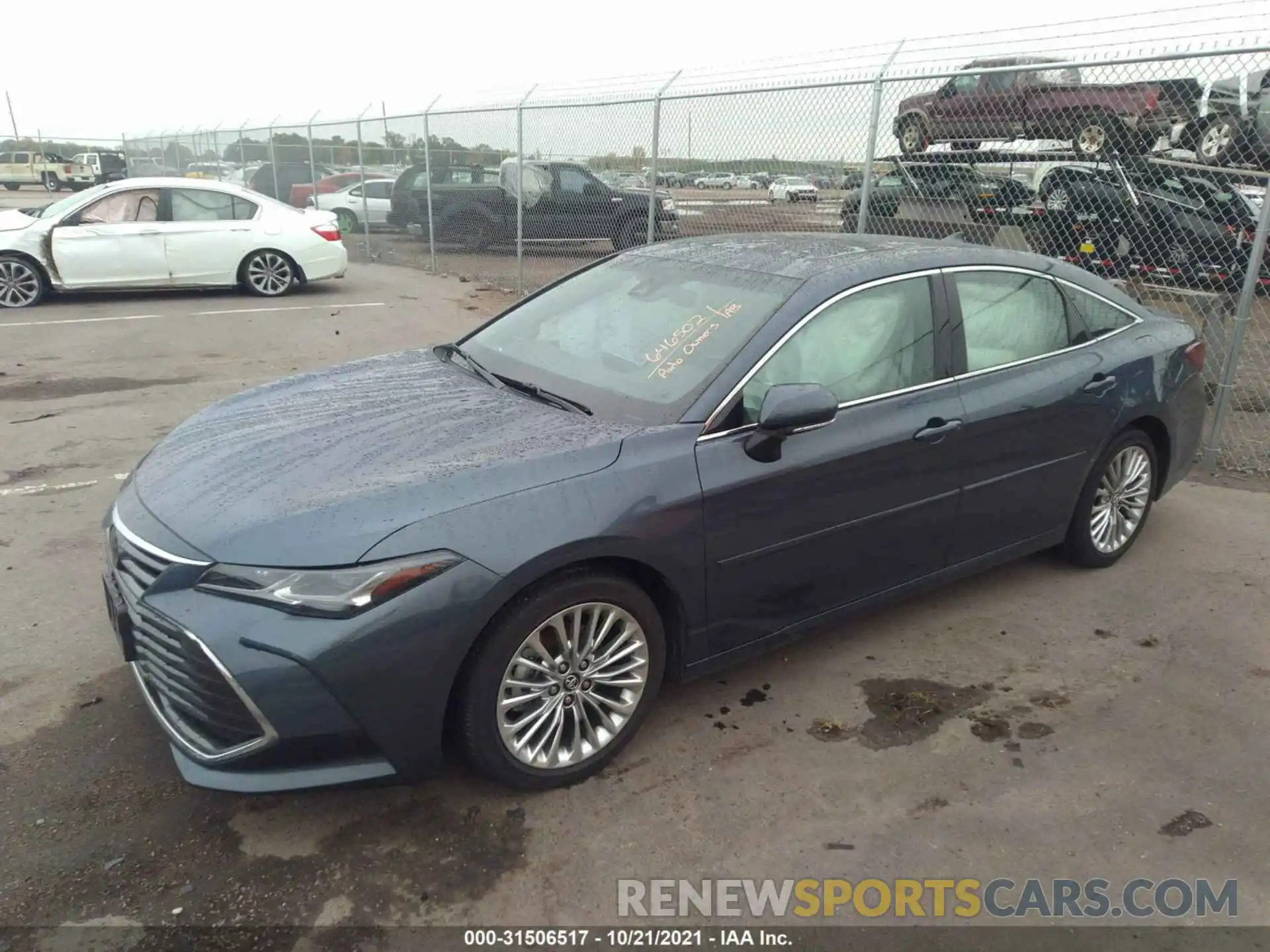 2 Photograph of a damaged car 4T1CZ1FB8LU042975 TOYOTA AVALON 2020