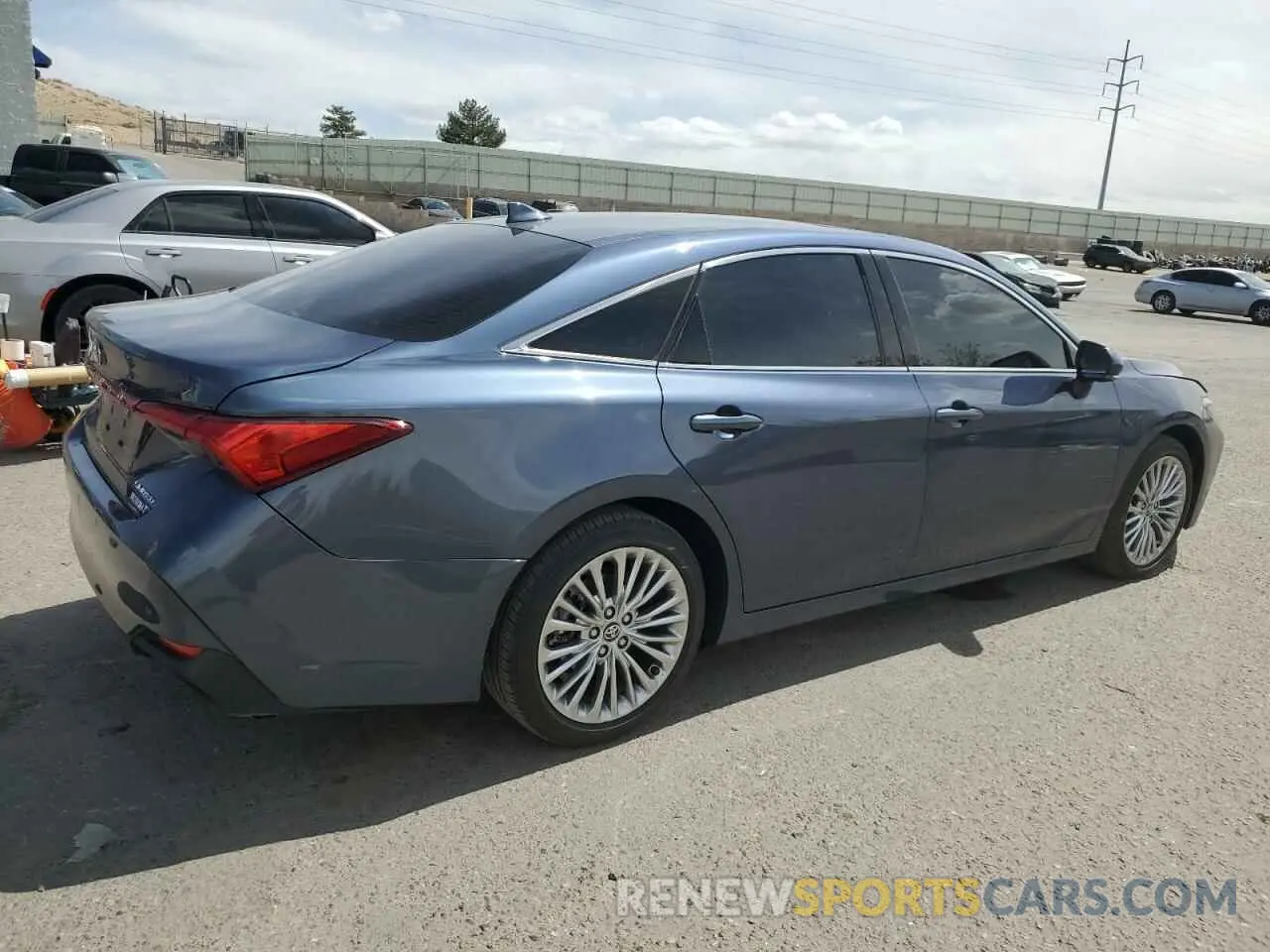 3 Photograph of a damaged car 4T1D21FB0LU014970 TOYOTA AVALON 2020