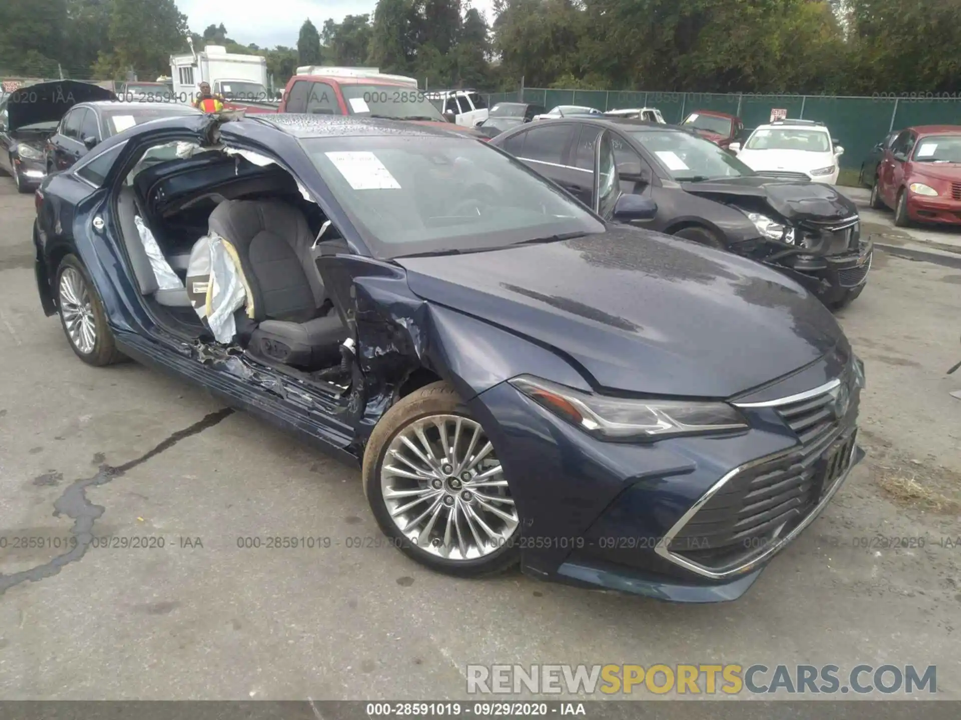 6 Photograph of a damaged car 4T1D21FB1LU013049 TOYOTA AVALON 2020