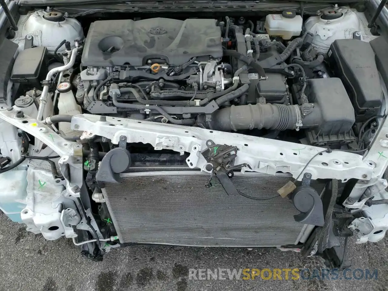 11 Photograph of a damaged car 4T1D21FB4LU014566 TOYOTA AVALON 2020