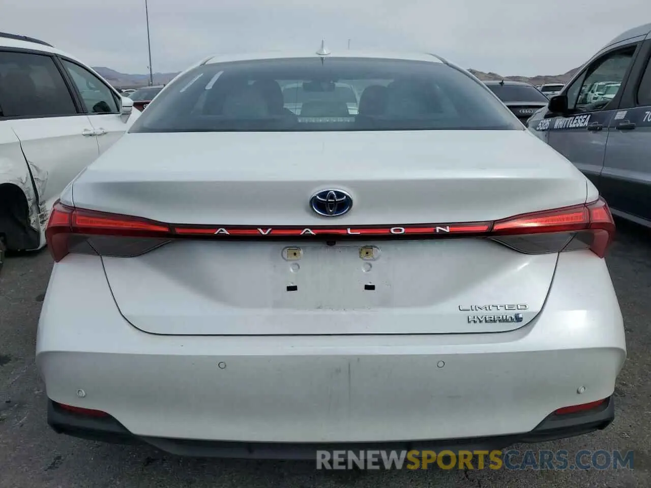6 Photograph of a damaged car 4T1D21FB4LU014566 TOYOTA AVALON 2020
