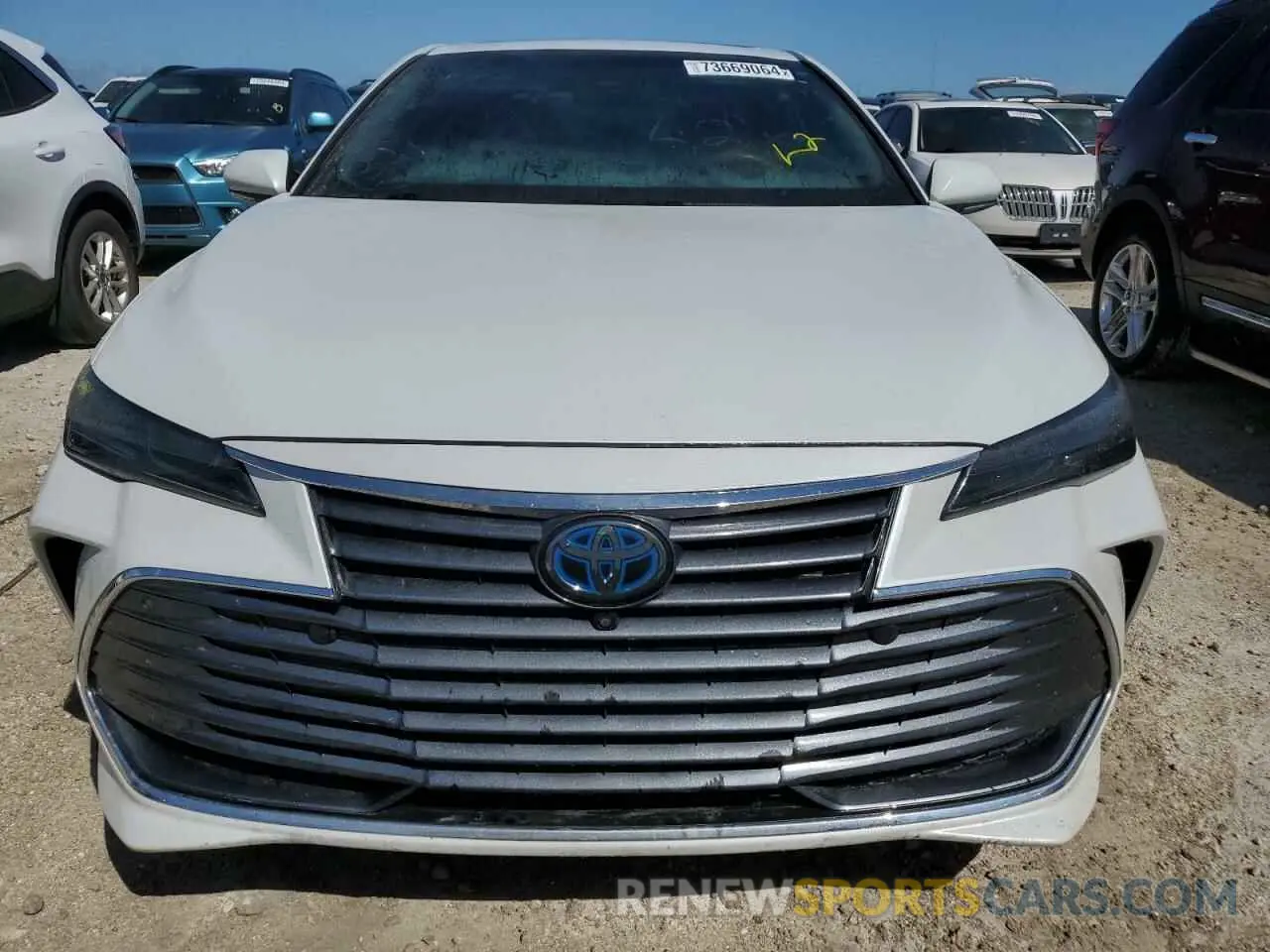 5 Photograph of a damaged car 4T1D21FB4LU017483 TOYOTA AVALON 2020