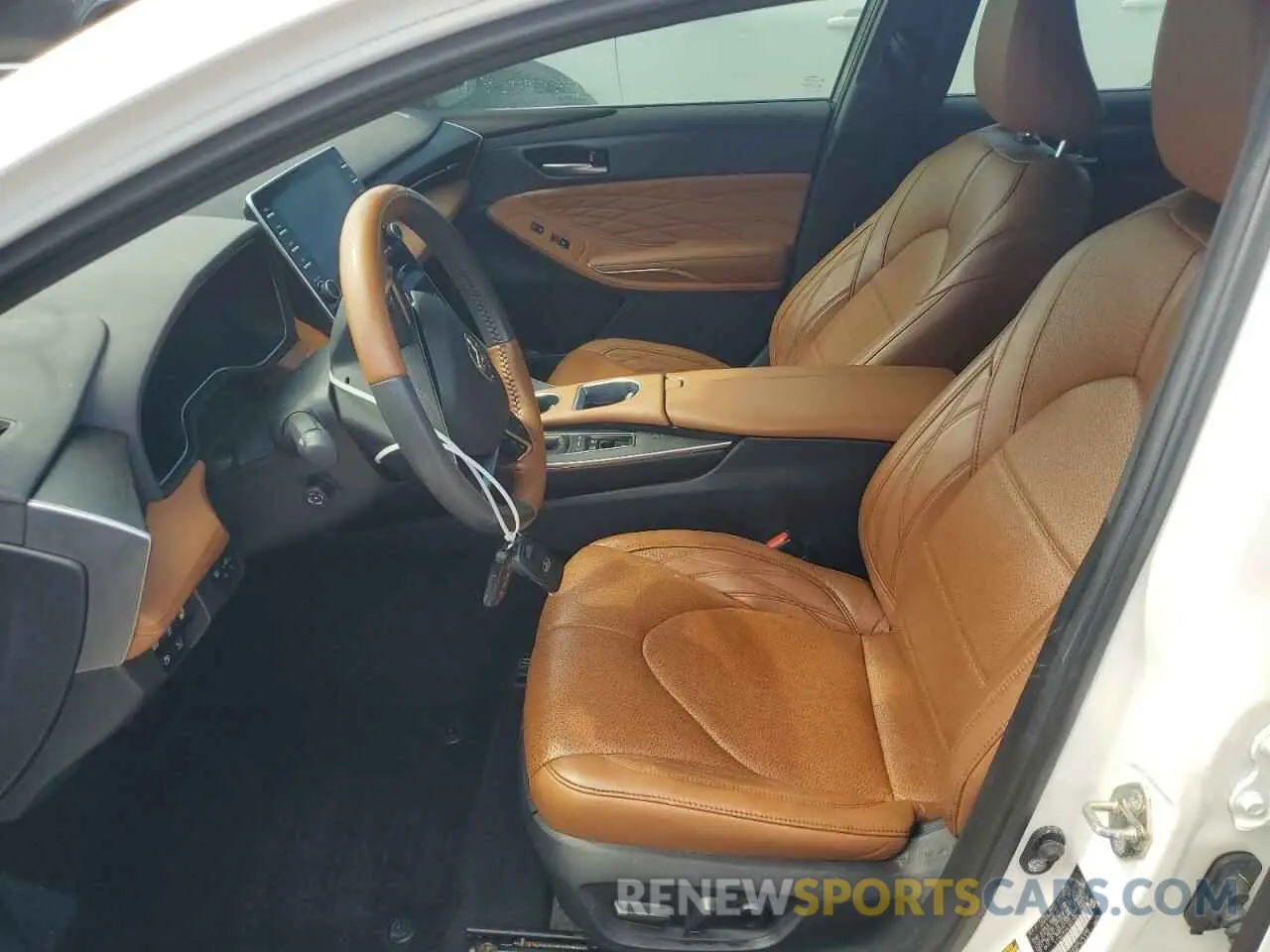 7 Photograph of a damaged car 4T1D21FB4LU017483 TOYOTA AVALON 2020