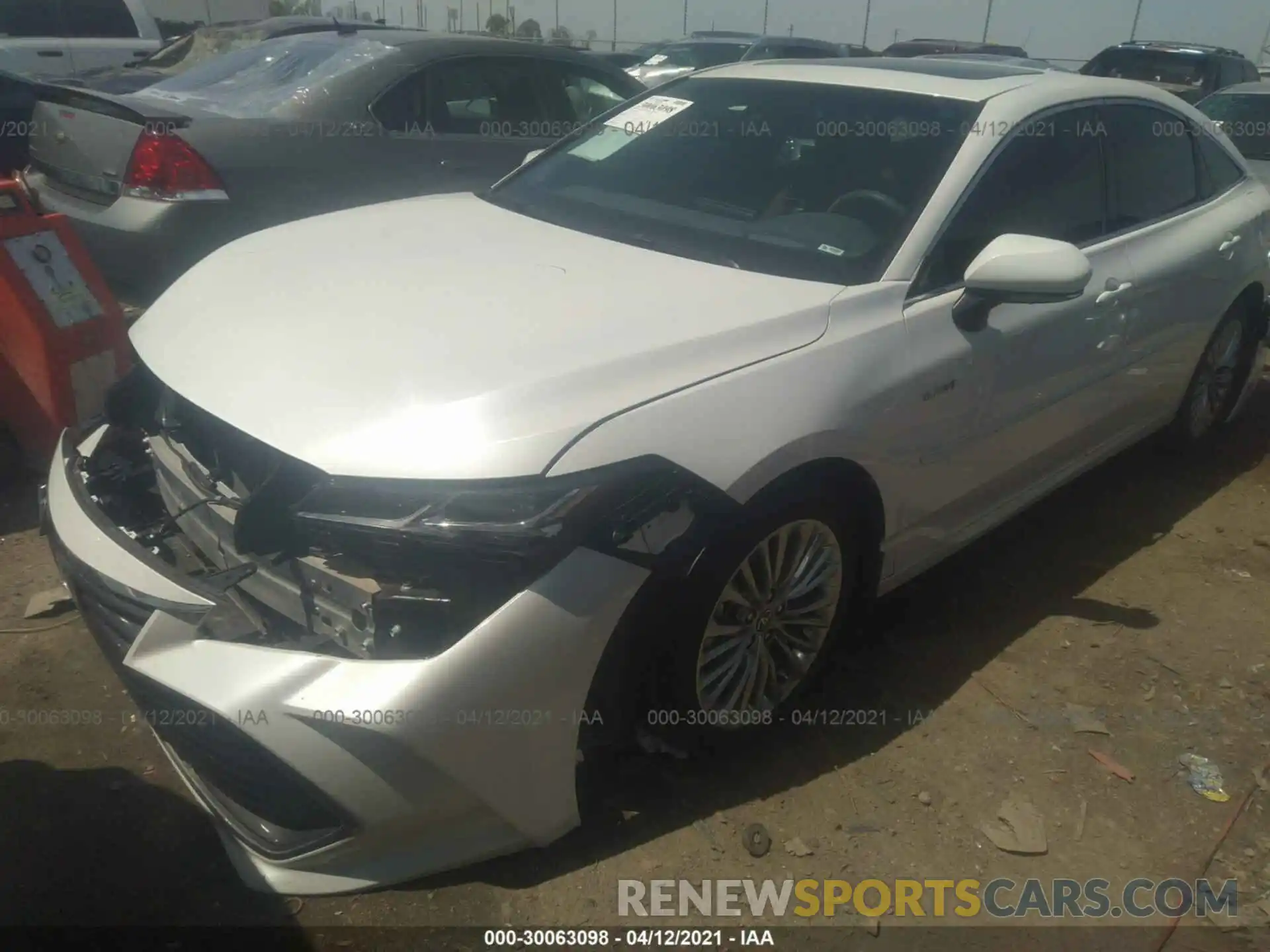 2 Photograph of a damaged car 4T1D21FB5LU019145 TOYOTA AVALON 2020