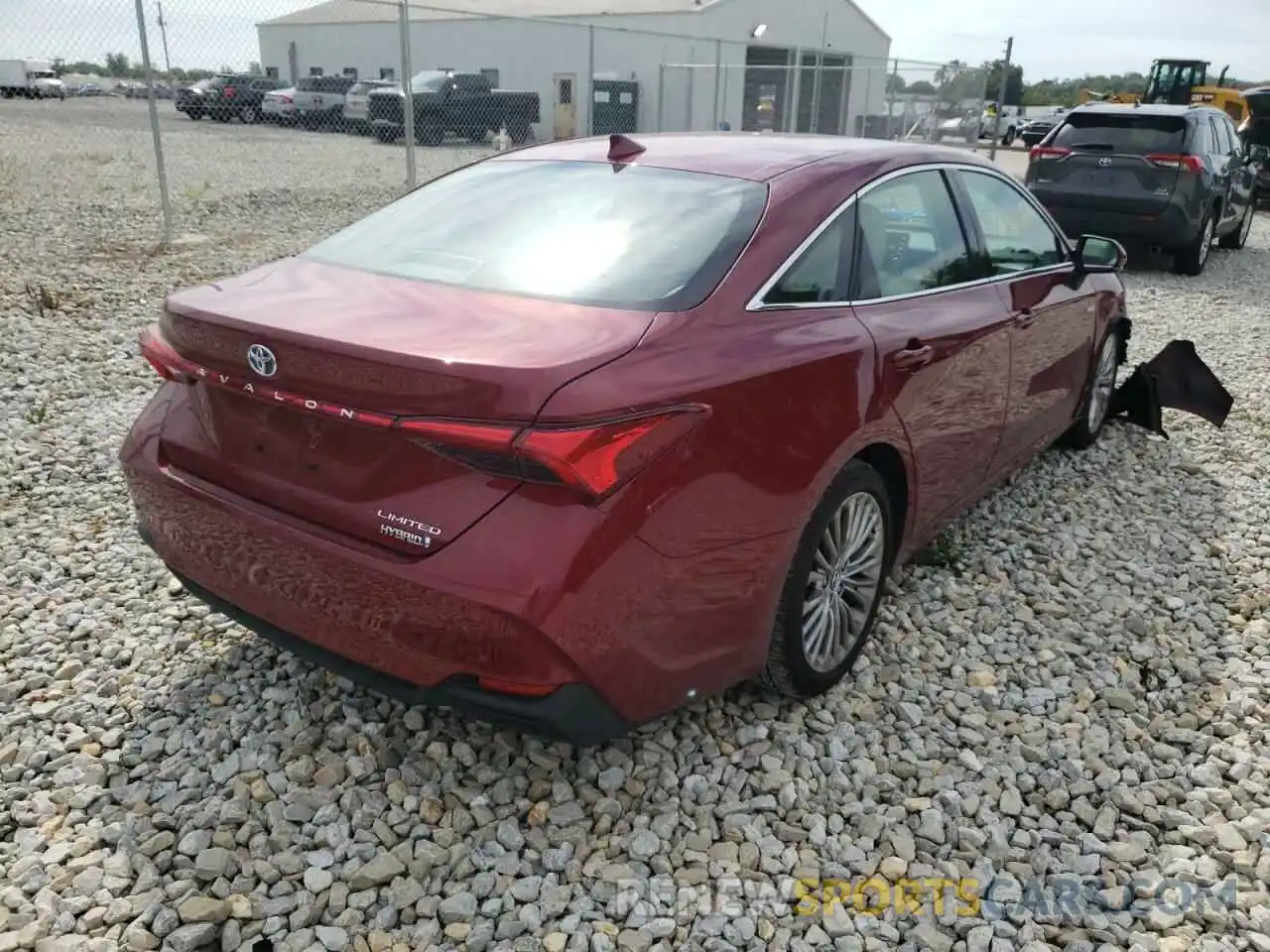 4 Photograph of a damaged car 4T1D21FB6LU014133 TOYOTA AVALON 2020