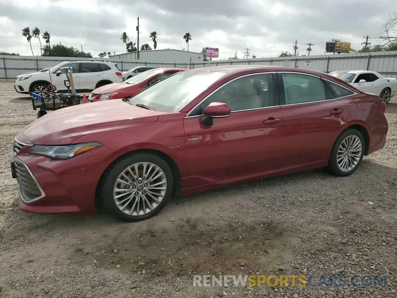 1 Photograph of a damaged car 4T1D21FB8LU019284 TOYOTA AVALON 2020