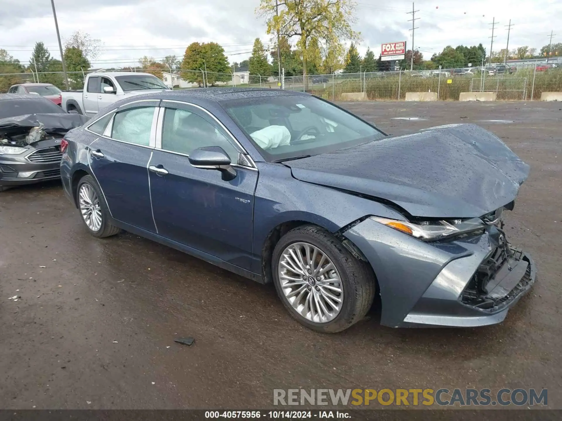 1 Photograph of a damaged car 4T1D21FB9LU015289 TOYOTA AVALON 2020