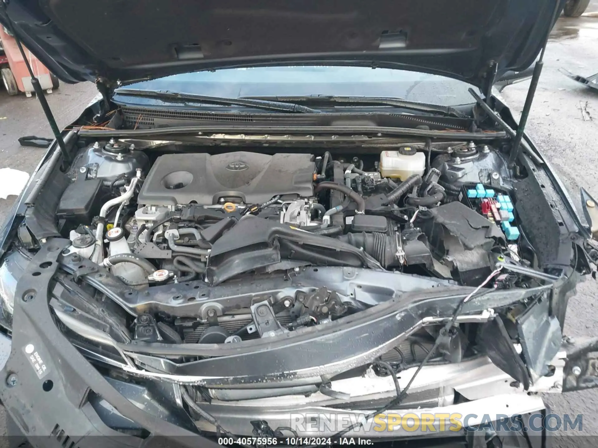 10 Photograph of a damaged car 4T1D21FB9LU015289 TOYOTA AVALON 2020
