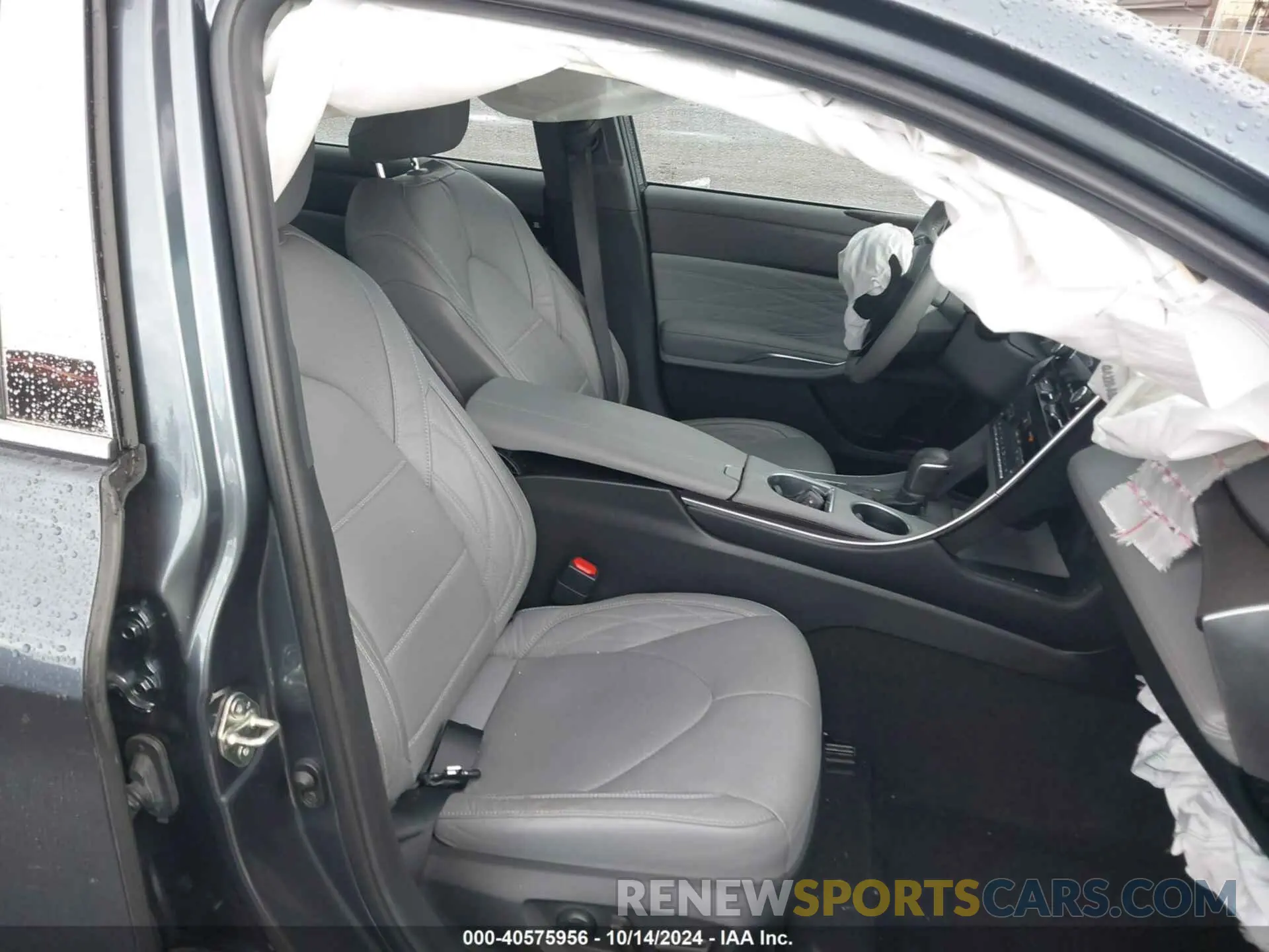 5 Photograph of a damaged car 4T1D21FB9LU015289 TOYOTA AVALON 2020