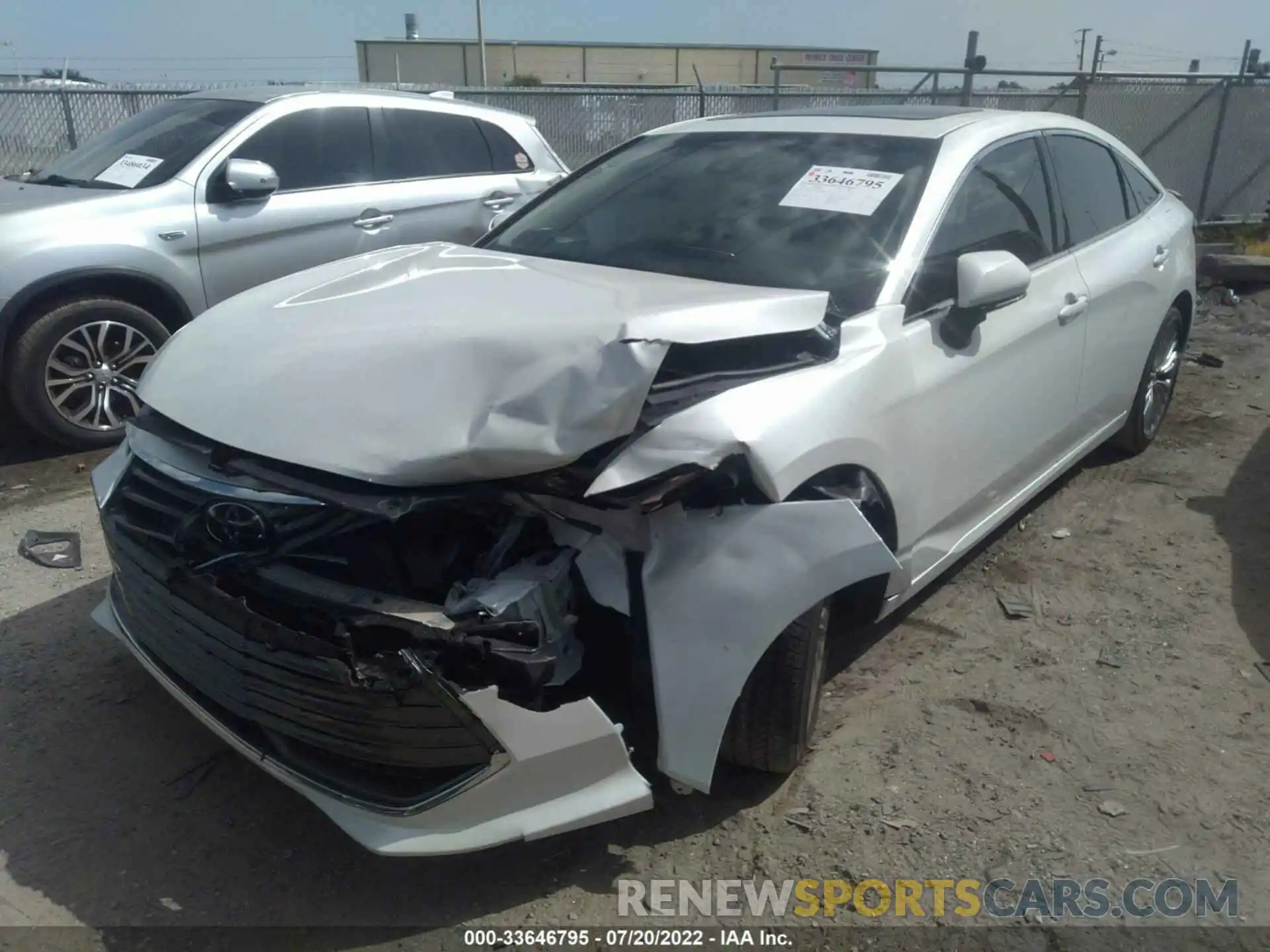 2 Photograph of a damaged car 4T1DZ1FB0LU052274 TOYOTA AVALON 2020