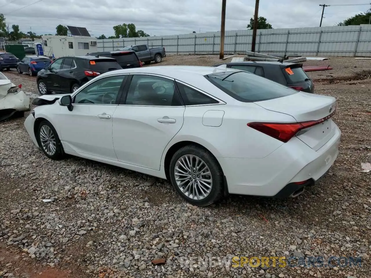 2 Photograph of a damaged car 4T1DZ1FB4LU045280 TOYOTA AVALON 2020