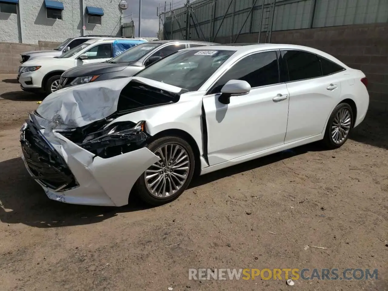 1 Photograph of a damaged car 4T1DZ1FB4LU047174 TOYOTA AVALON 2020