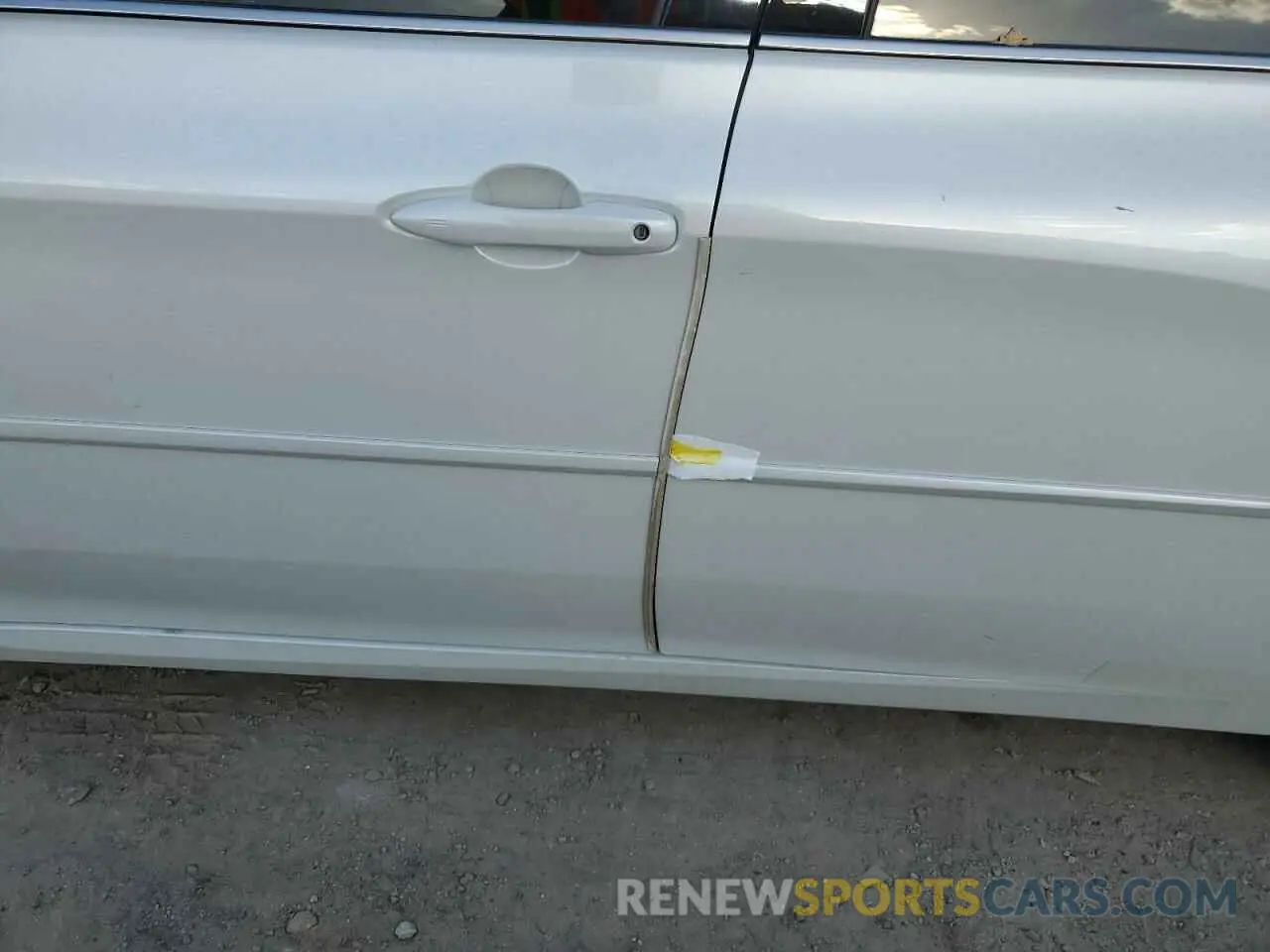 12 Photograph of a damaged car 4T1DZ1FB6LU045782 TOYOTA AVALON 2020