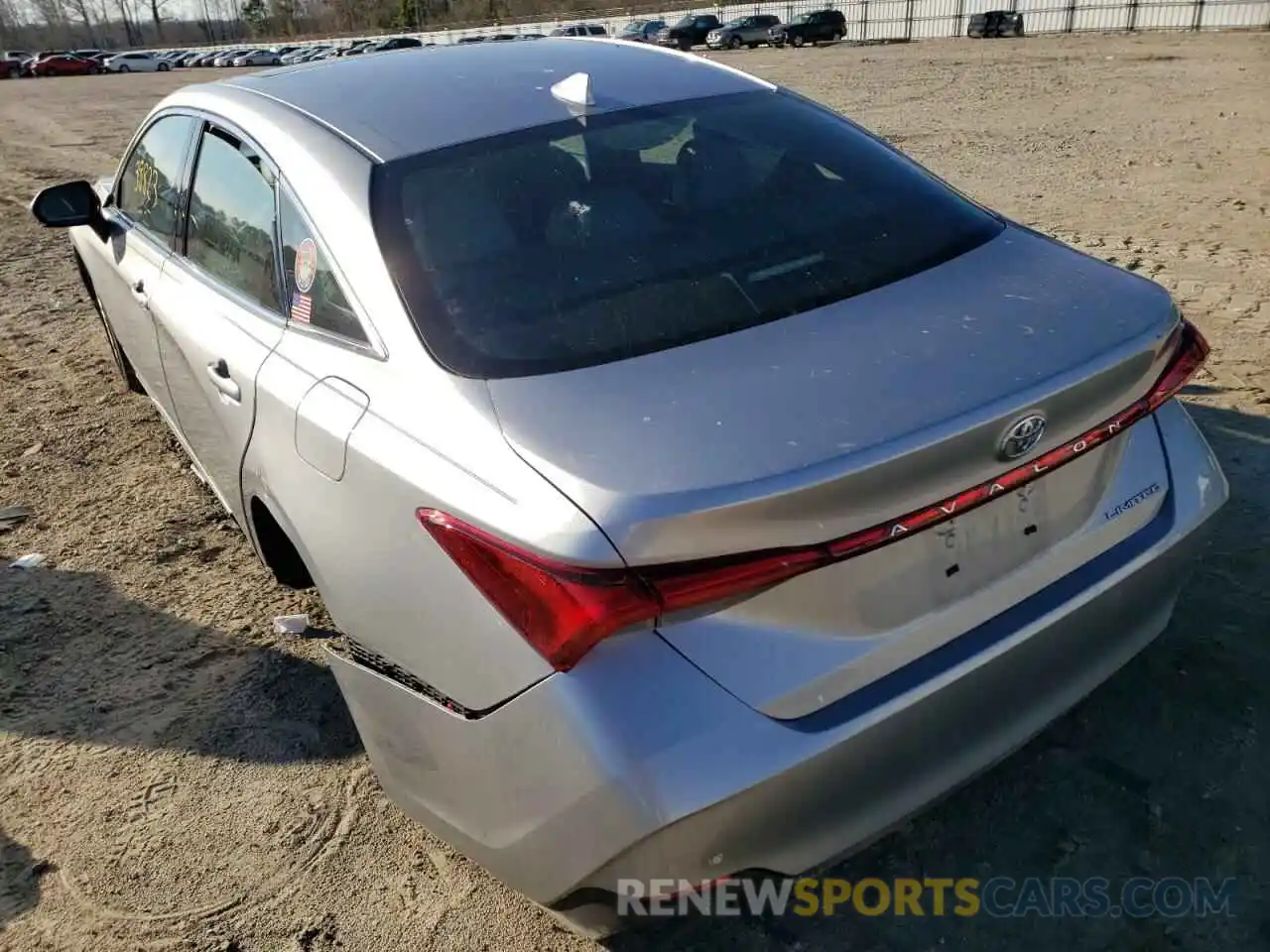 3 Photograph of a damaged car 4T1DZ1FB8LU047095 TOYOTA AVALON 2020