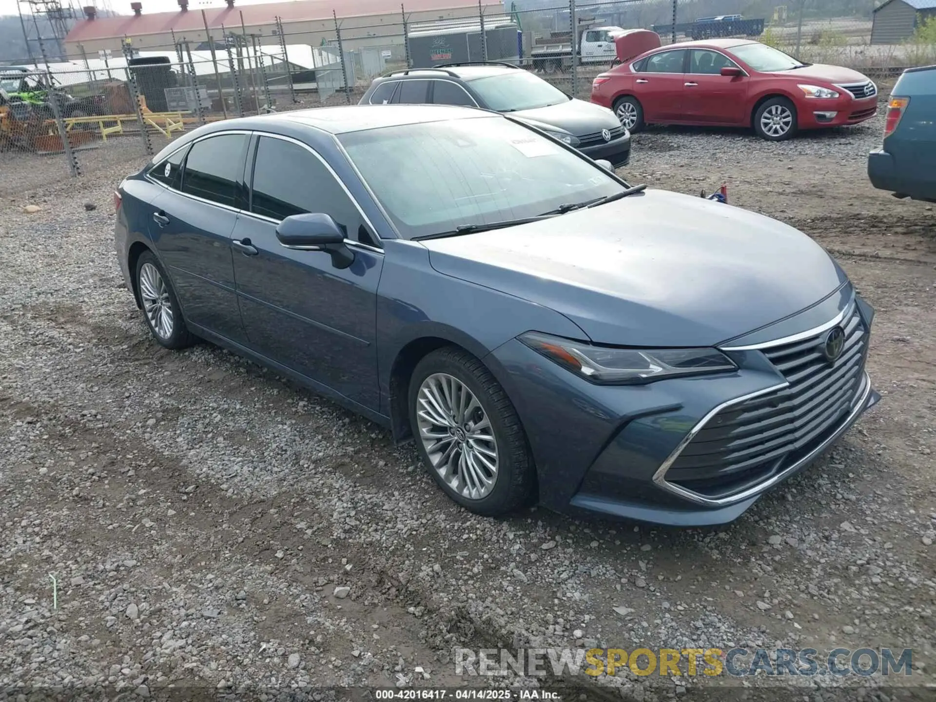 1 Photograph of a damaged car 4T1DZ1FBXLU049687 TOYOTA AVALON 2020
