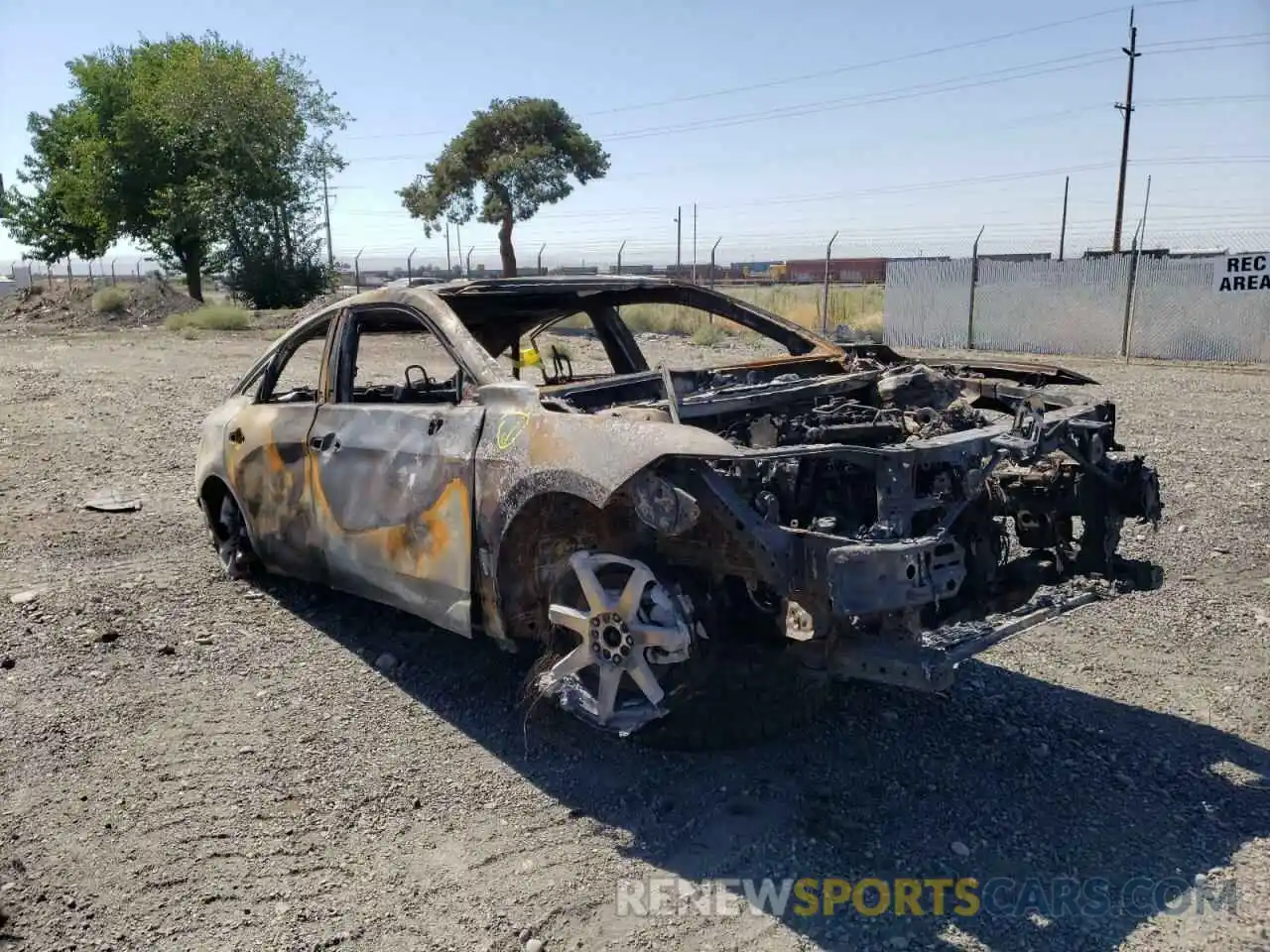 1 Photograph of a damaged car 4T1E21FB2LU016224 TOYOTA AVALON 2020