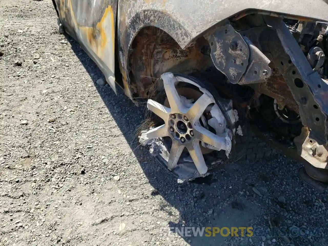 10 Photograph of a damaged car 4T1E21FB2LU016224 TOYOTA AVALON 2020