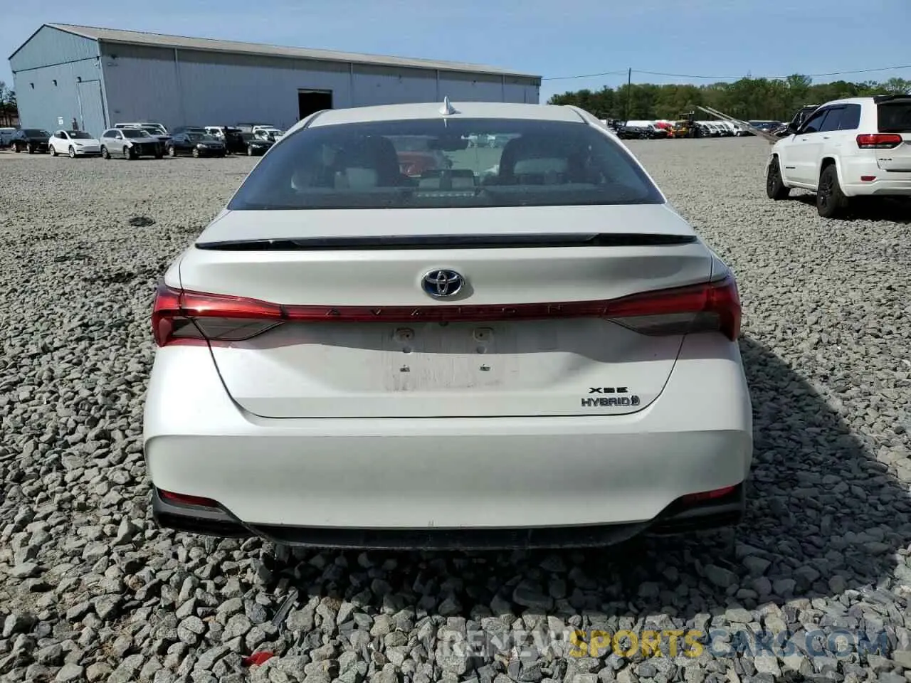 6 Photograph of a damaged car 4T1E21FB9LU017189 TOYOTA AVALON 2020