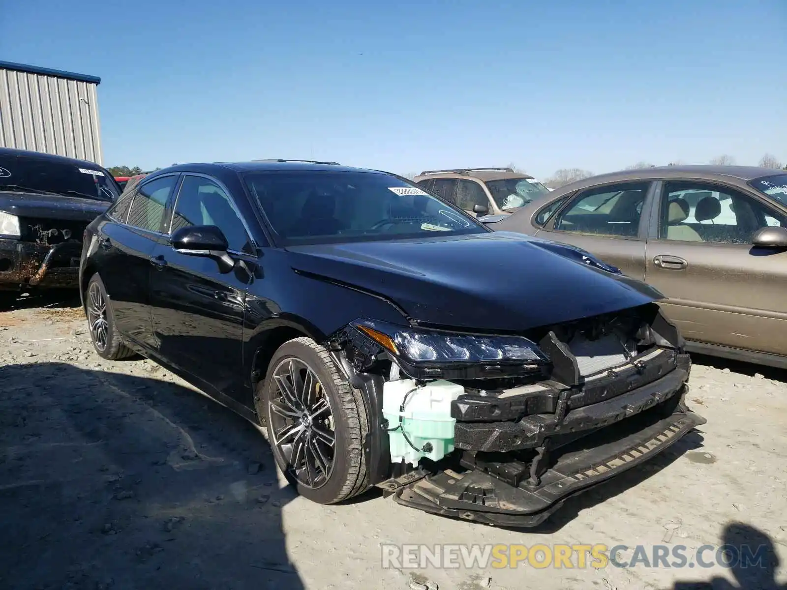 1 Photograph of a damaged car 4T1EZ1FB1LU045242 TOYOTA AVALON 2020