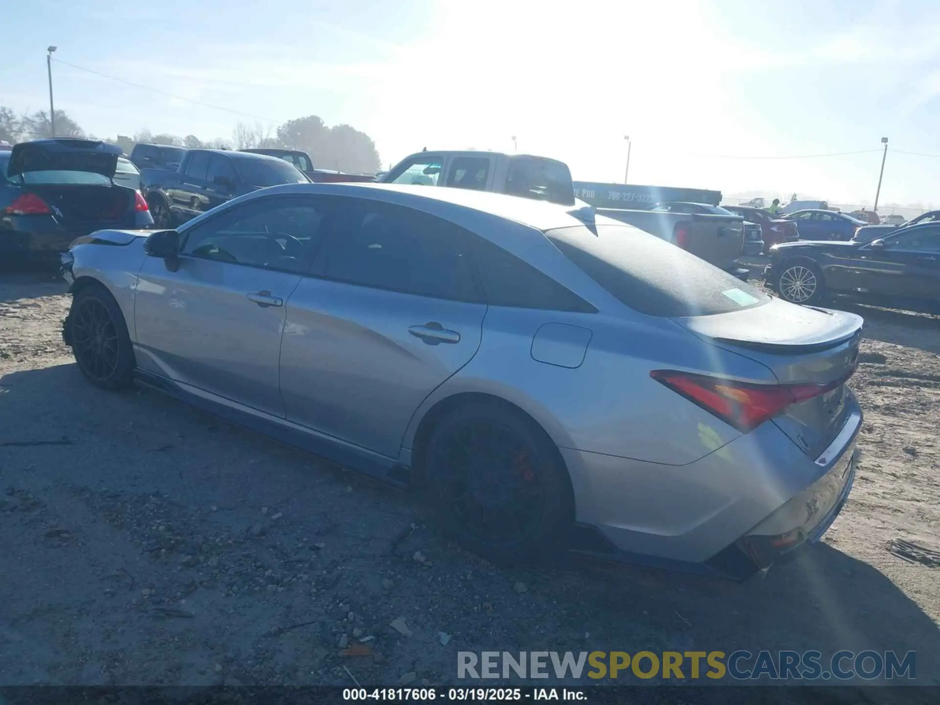 3 Photograph of a damaged car 4T1FZ1FB0LU048279 TOYOTA AVALON 2020