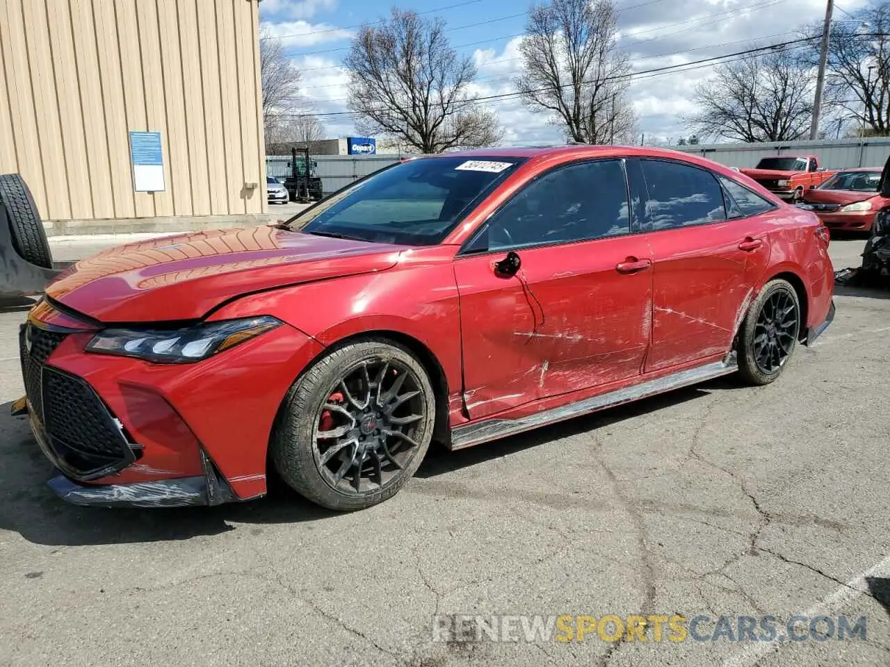1 Photograph of a damaged car 4T1FZ1FB4LU048897 TOYOTA AVALON 2020