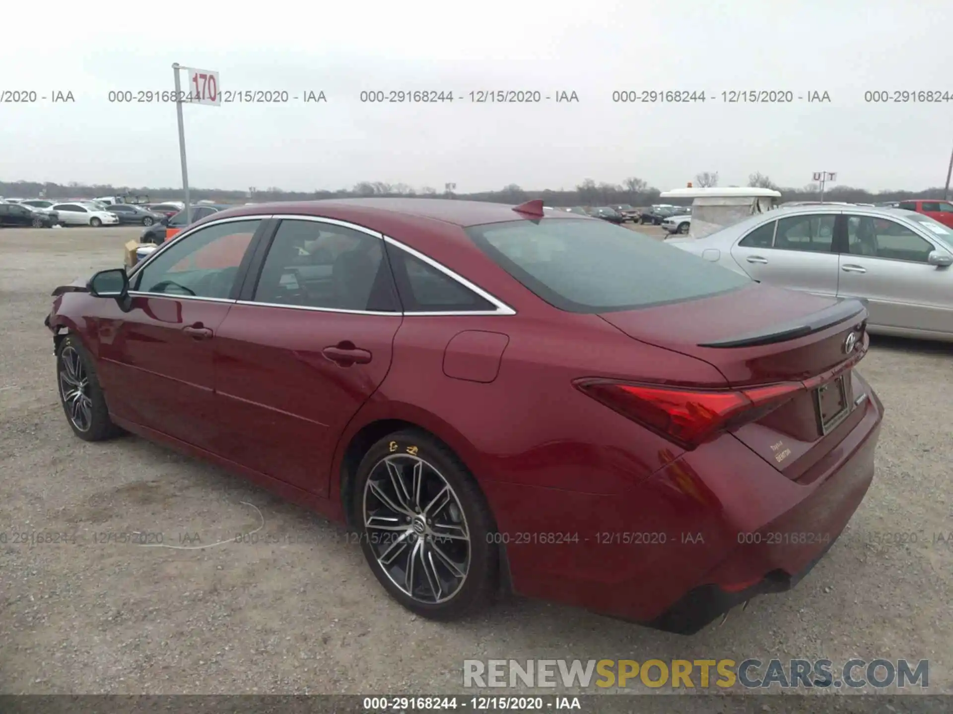 3 Photograph of a damaged car 4T1GZ1FB5LU044118 TOYOTA AVALON 2020