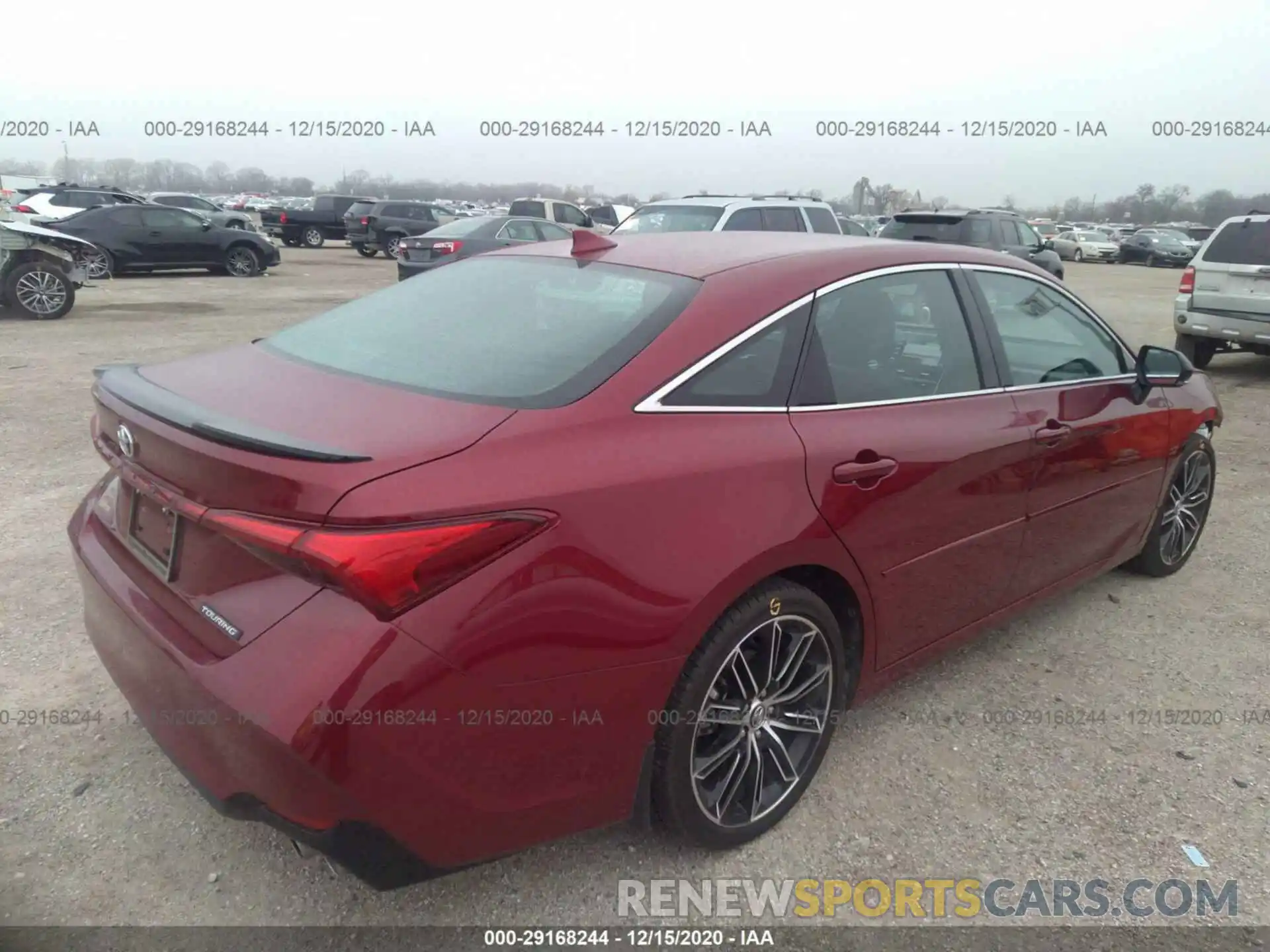 4 Photograph of a damaged car 4T1GZ1FB5LU044118 TOYOTA AVALON 2020